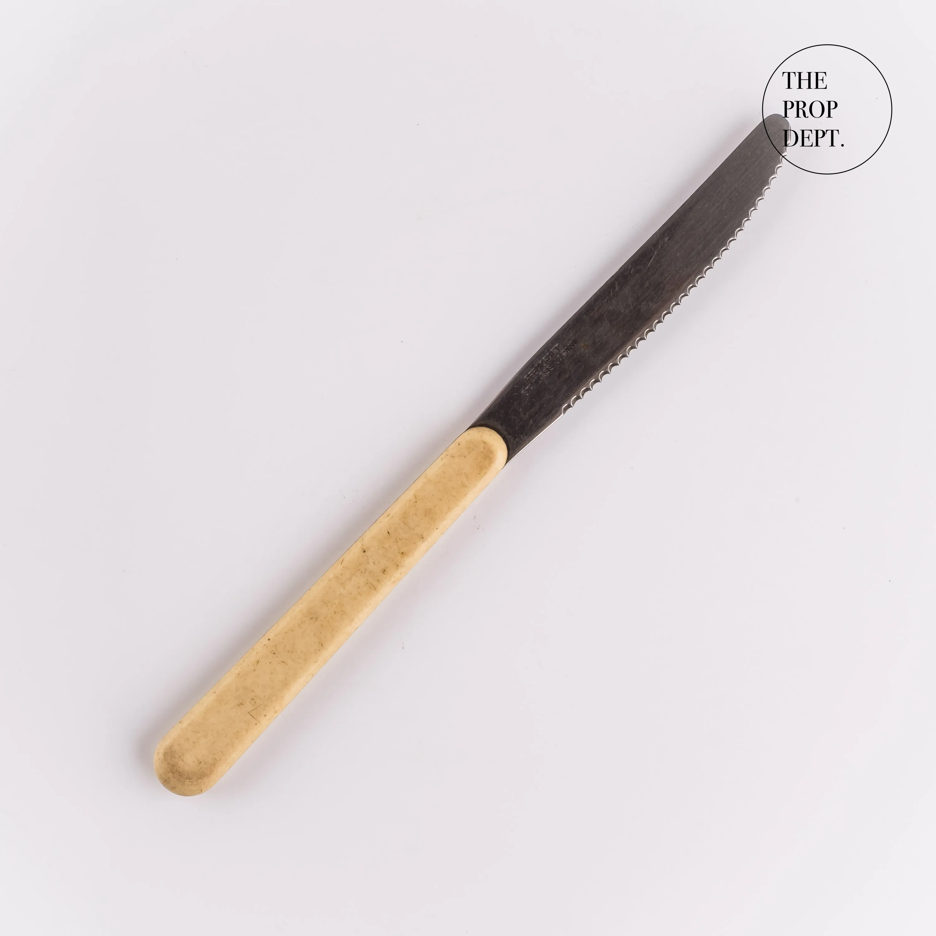 UT23-0330 - Silver Yellow Metal Knife - 8.5" (L)