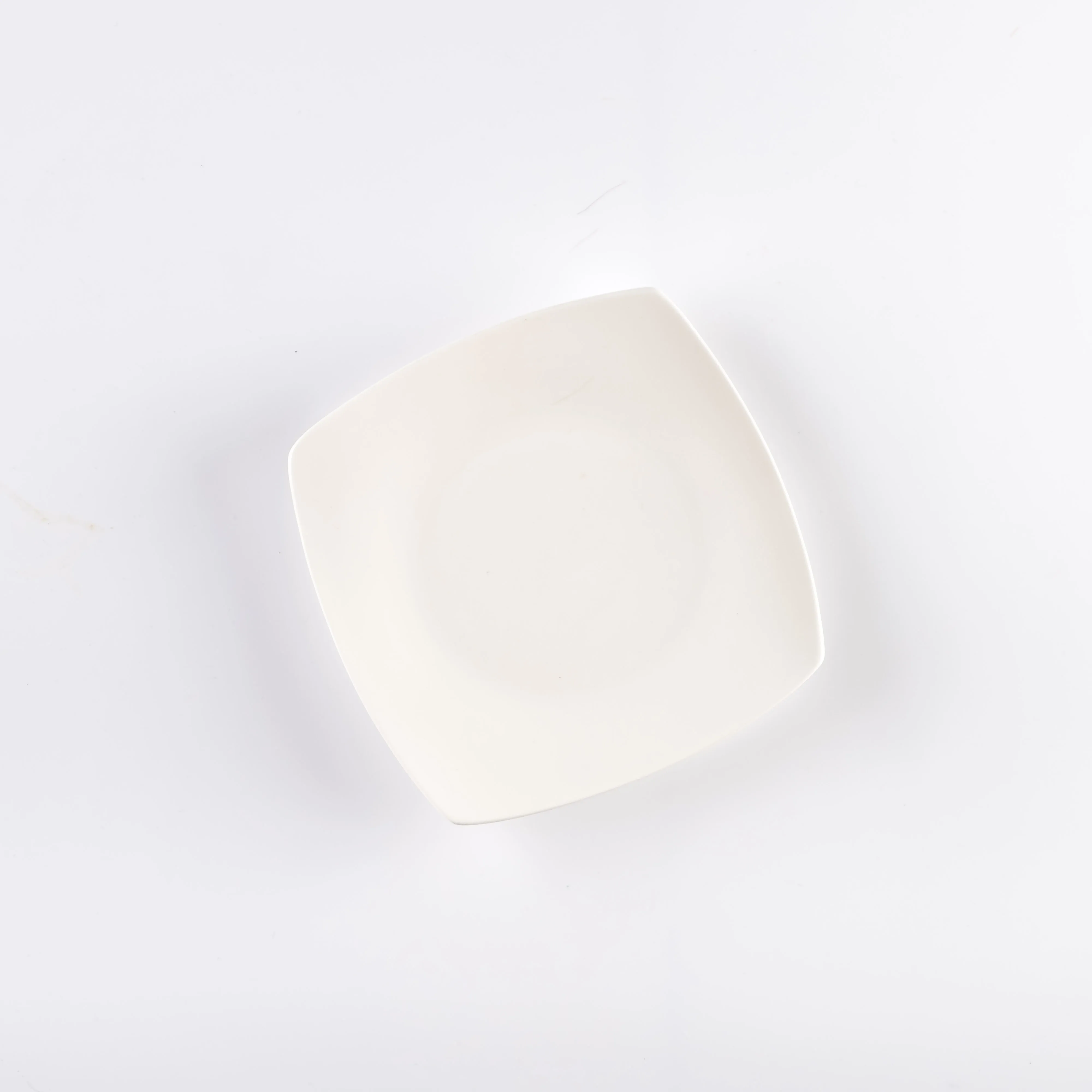 PL21-0209 - White Ceramic Plate - 5.25" 5.25" (LW)