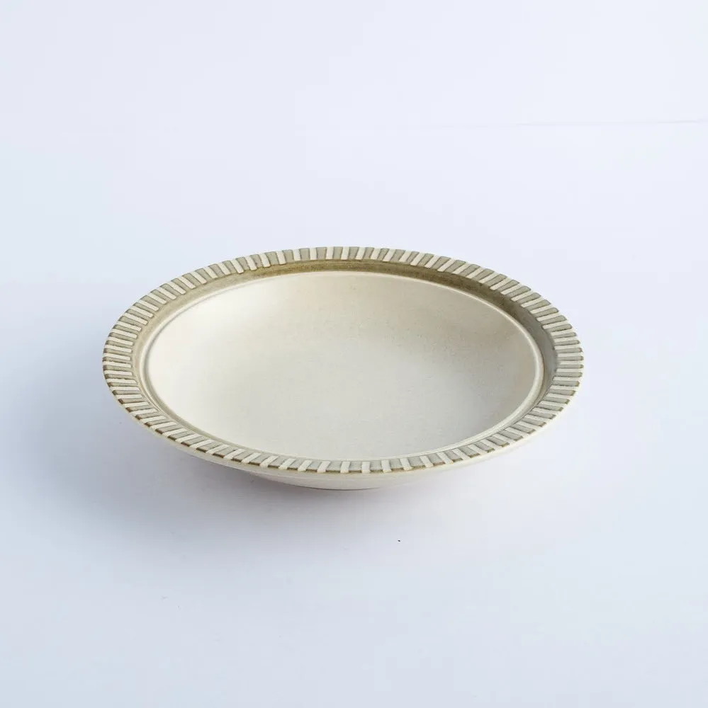 BW20-0140 - Beige Green Ceramic Bowl - 7.5" 1" (DH)
