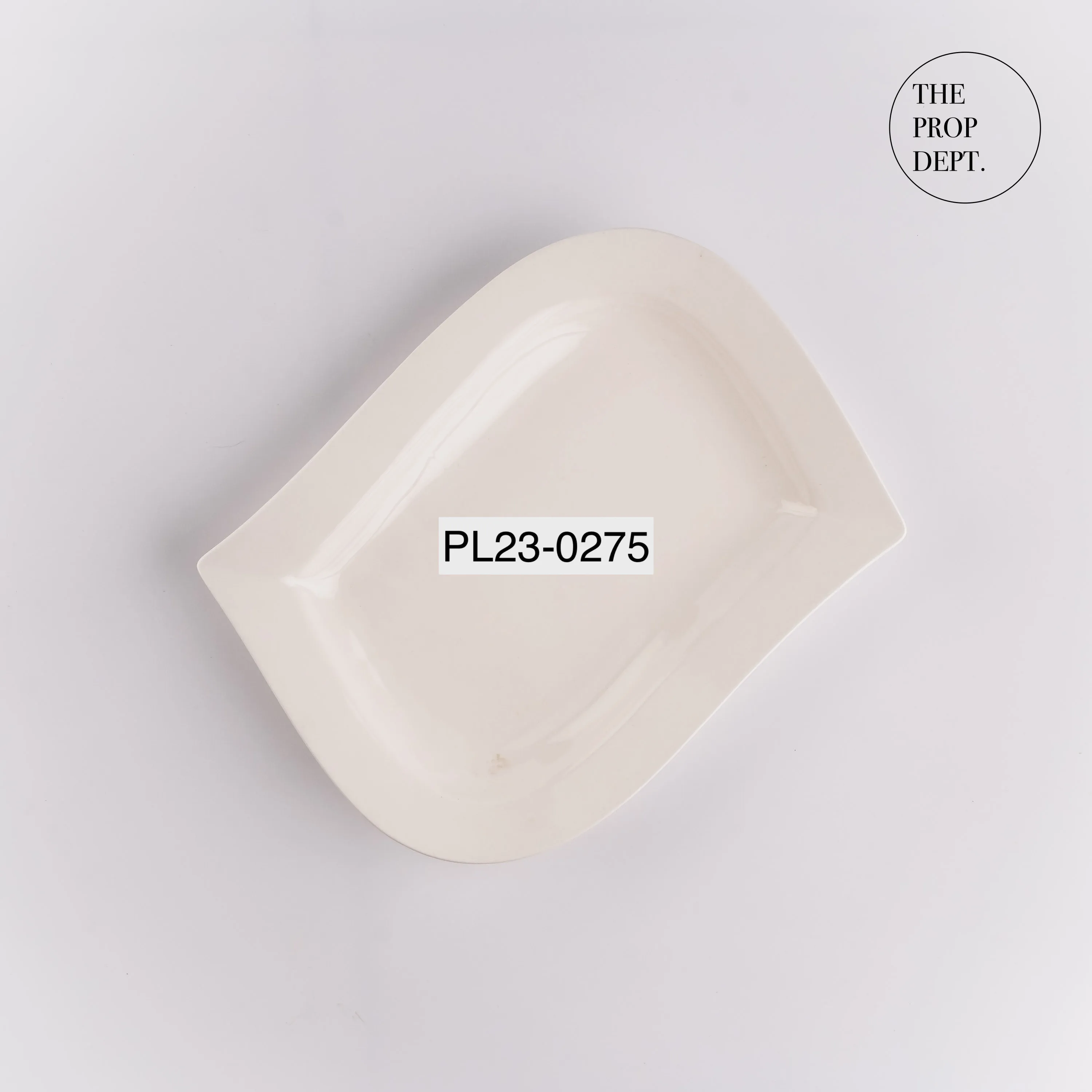 PL23-0275 - White Ceramic Platter - 12" 9" 1.25" (LWH)