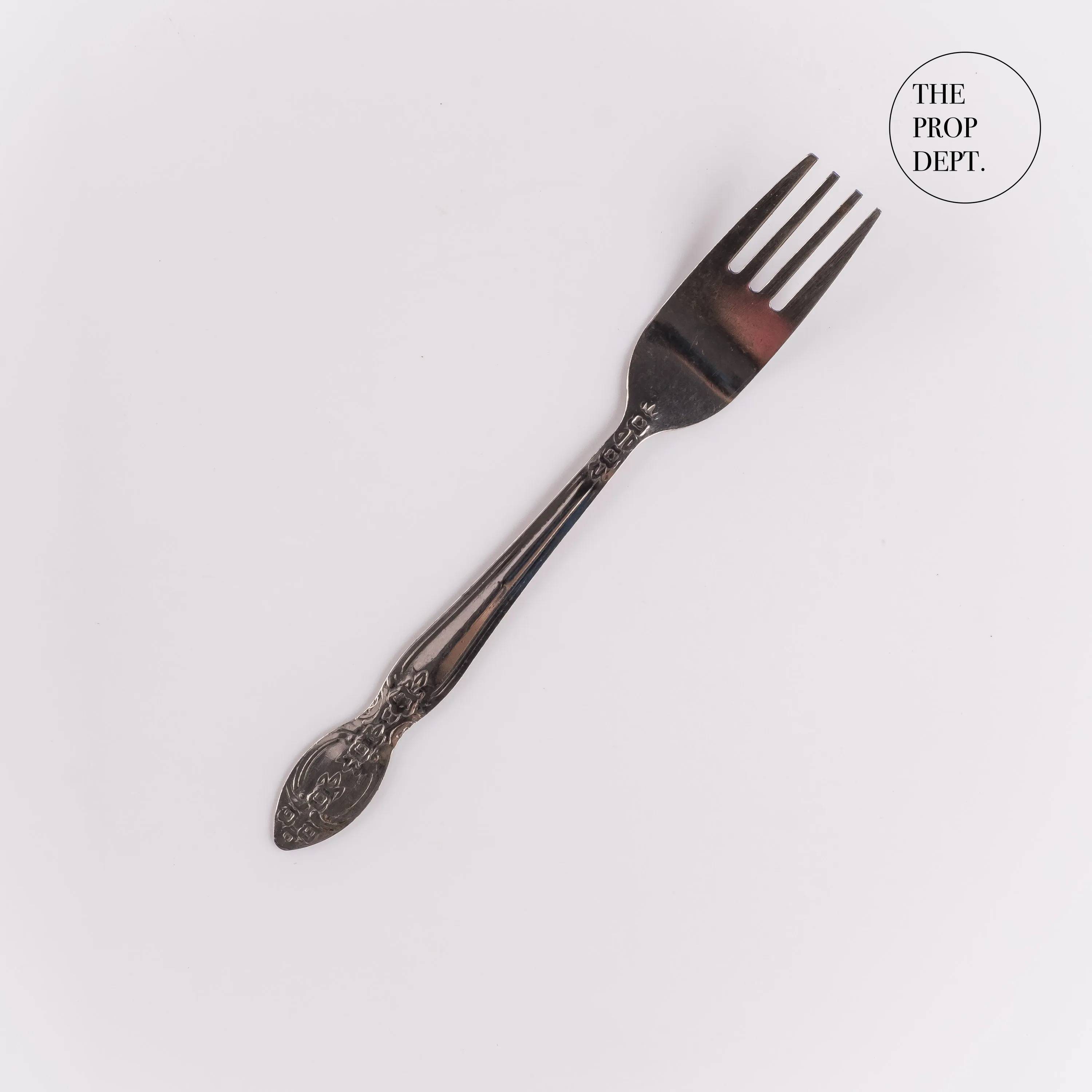 UT23-0288 - Silver Metal Fork - 7" (L)