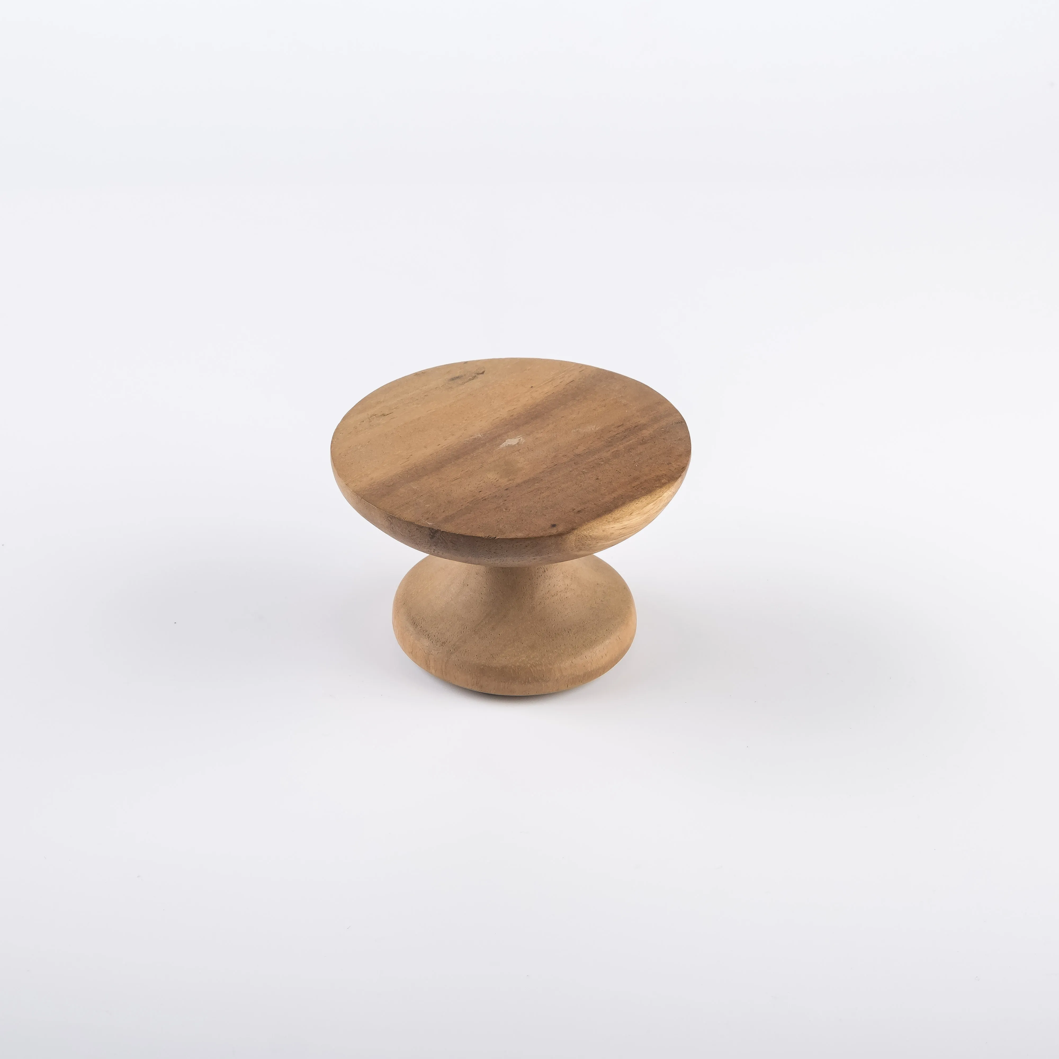 WW21-0033 - Brown Wood Cake Stand - 4.5" 3" (DH)