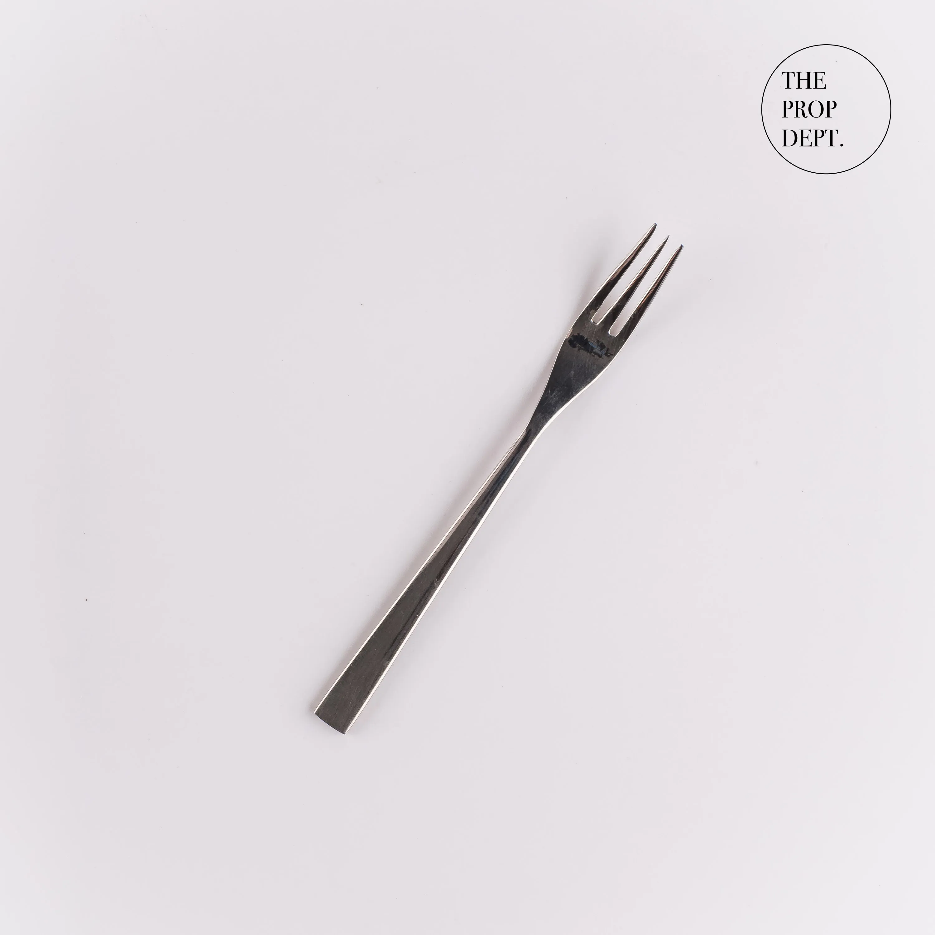UT23-0295 - Silver Metal Fork - 5.5" (L)