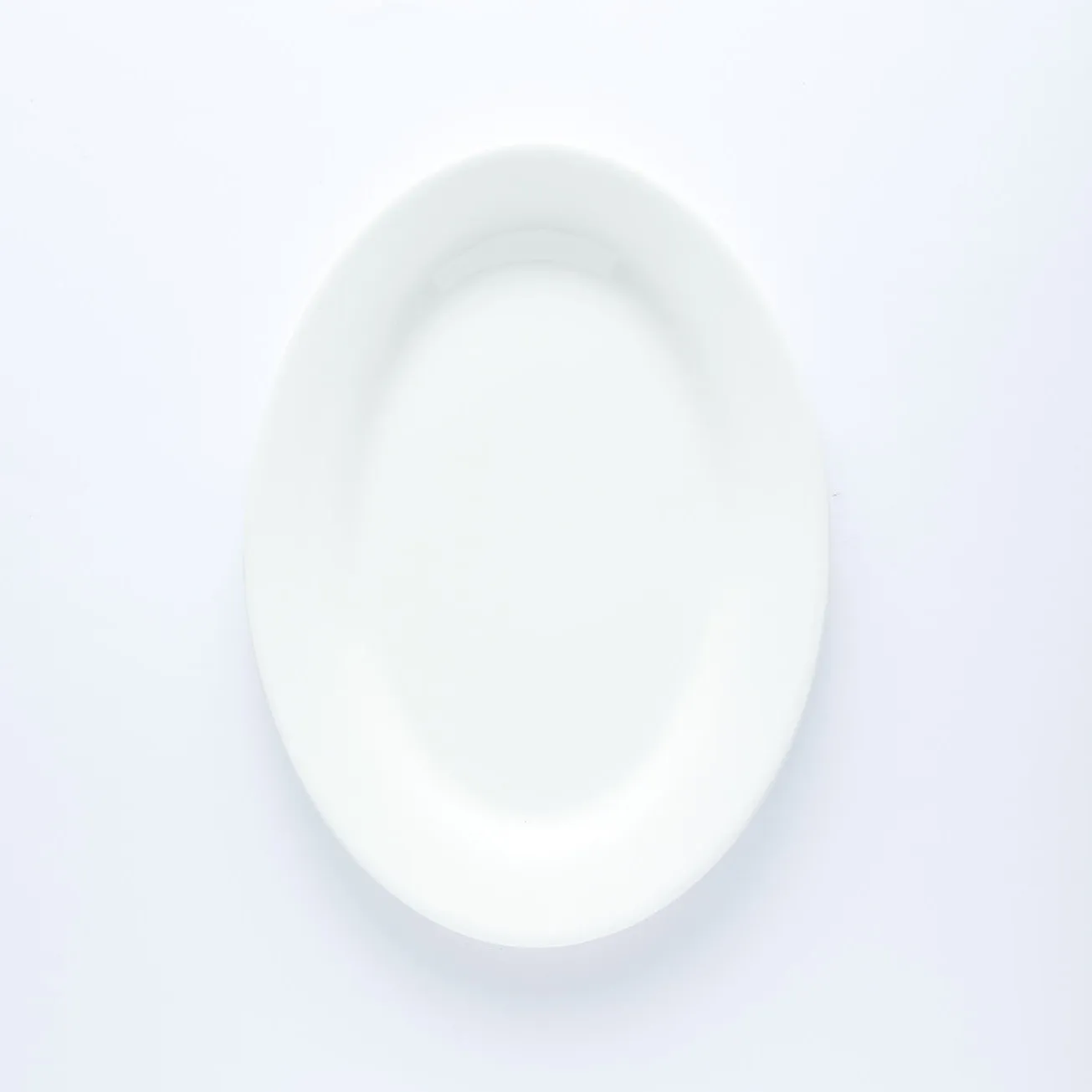PL20-0101 - White Ceramic Plate - 9" 6.5" (LW)