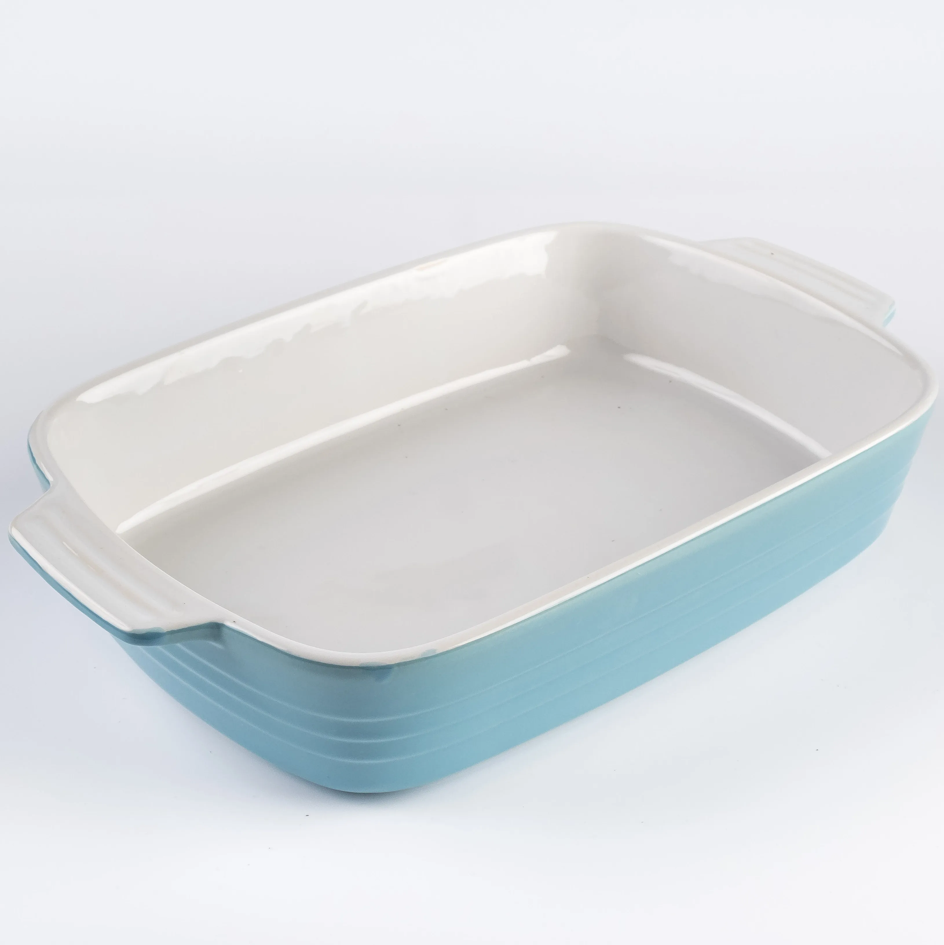 BW21-0425 - Blue White Ceramic Casserole - 13" 9.25" 2.75" (LWH)