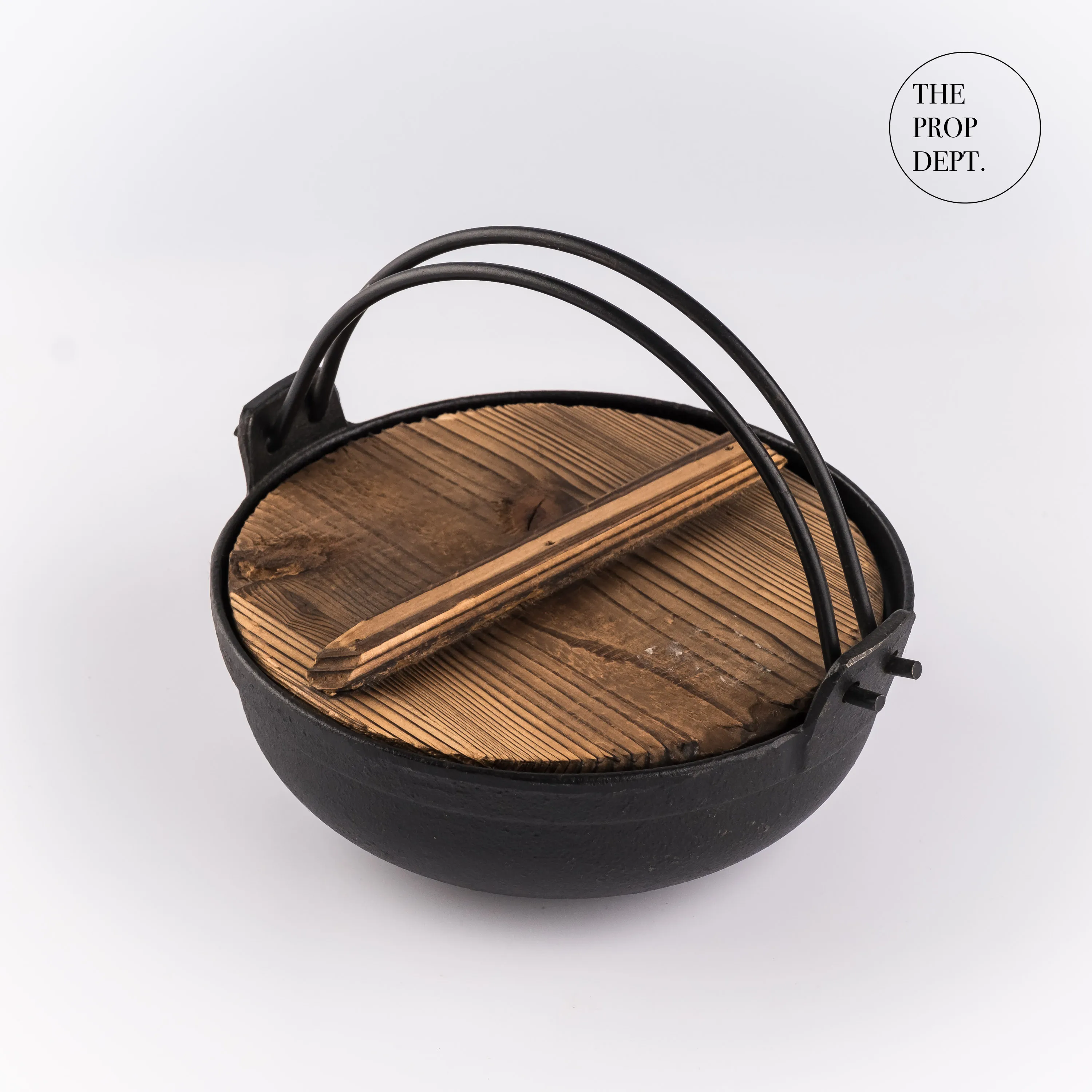 PP23-0024 - Black Cast Iron Pot - 7" 2.75" (DH)