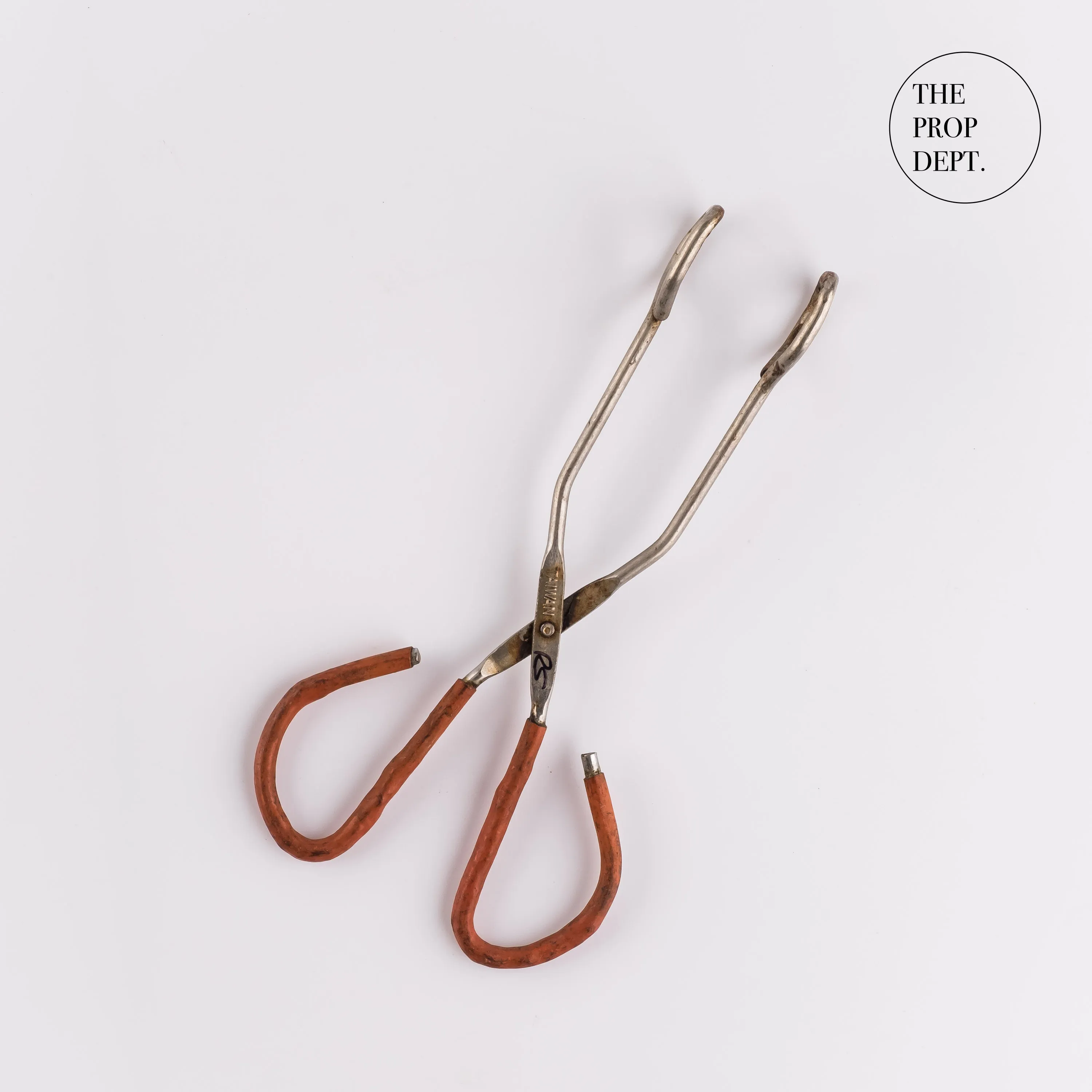 UT23-0225 - Silver Metal Tongs - 8" (L)