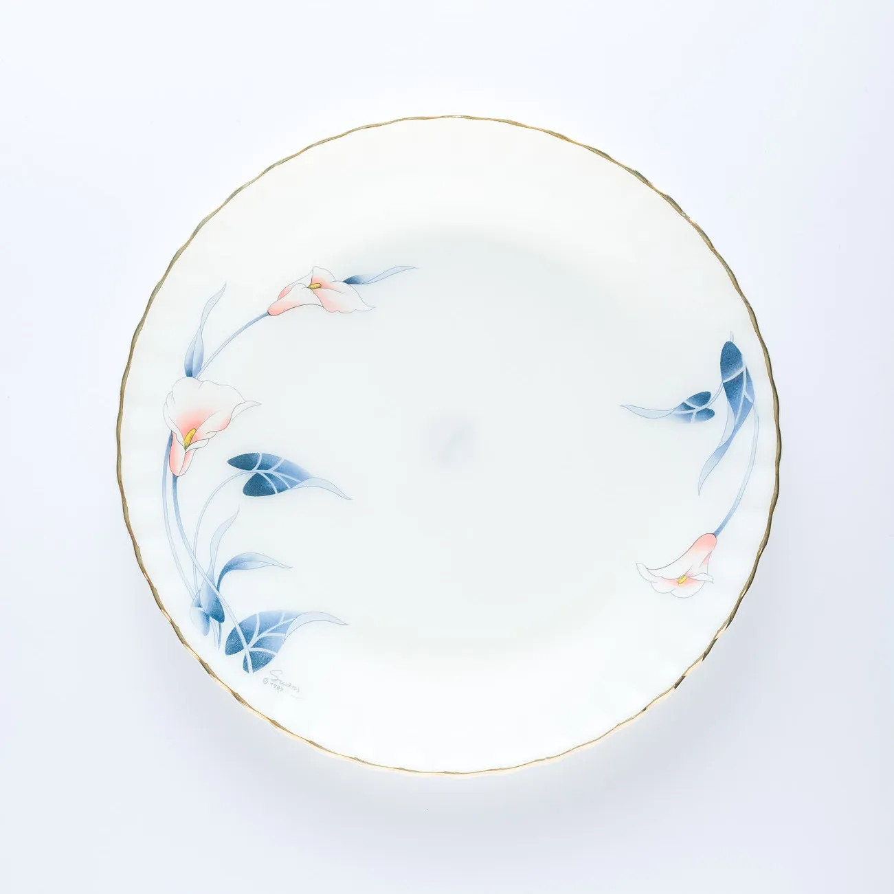 PL20-0120 - White Blue Ceramic Plate - 9.75" (D)