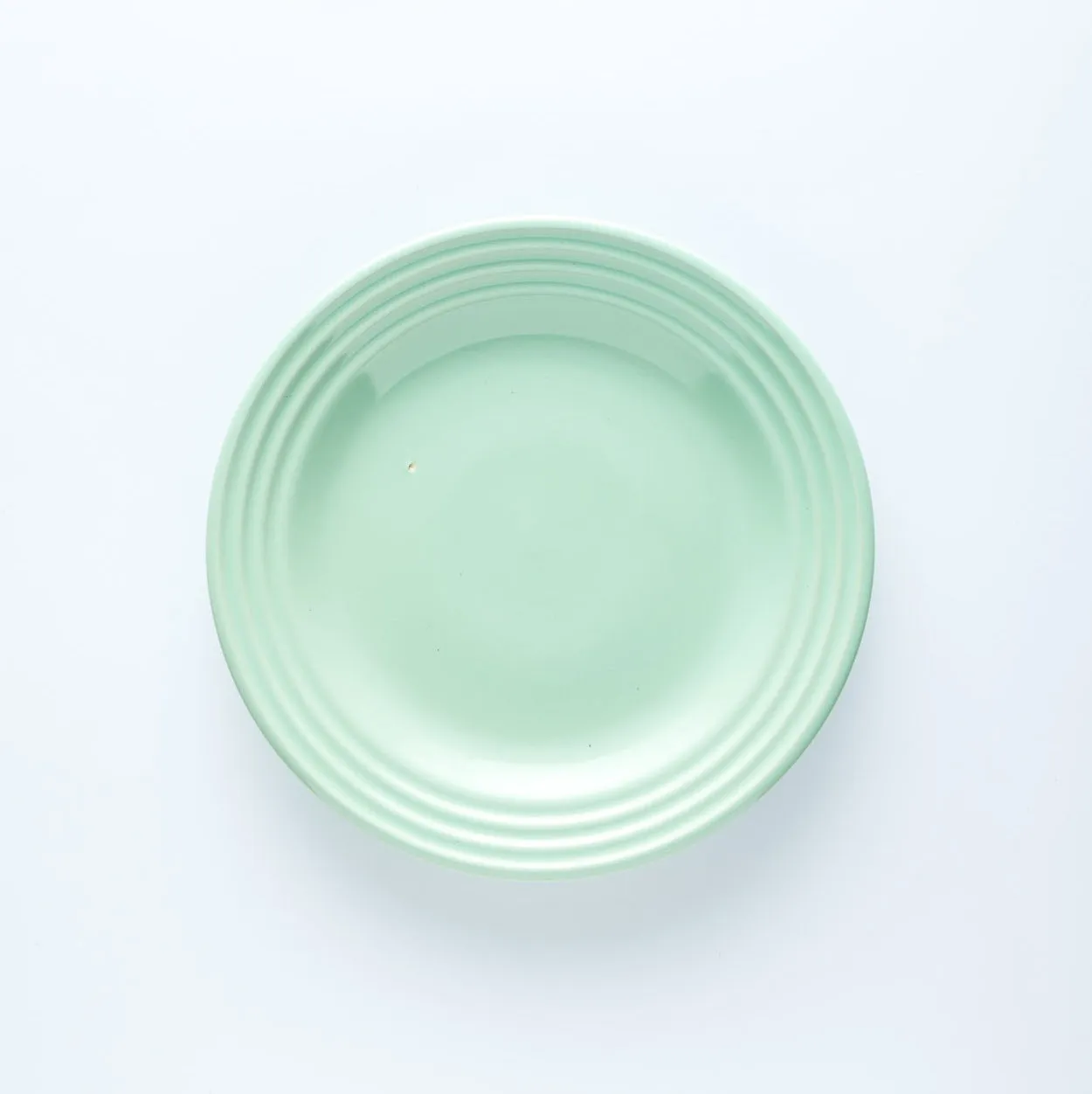 PL20-0043 - Green Ceramic Plate - 8" (D)