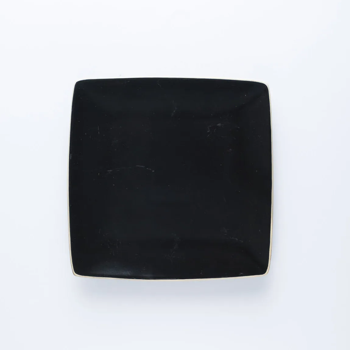 PL20-0050 - Black Ceramic Plate - 8.5" 8.5" (LW)