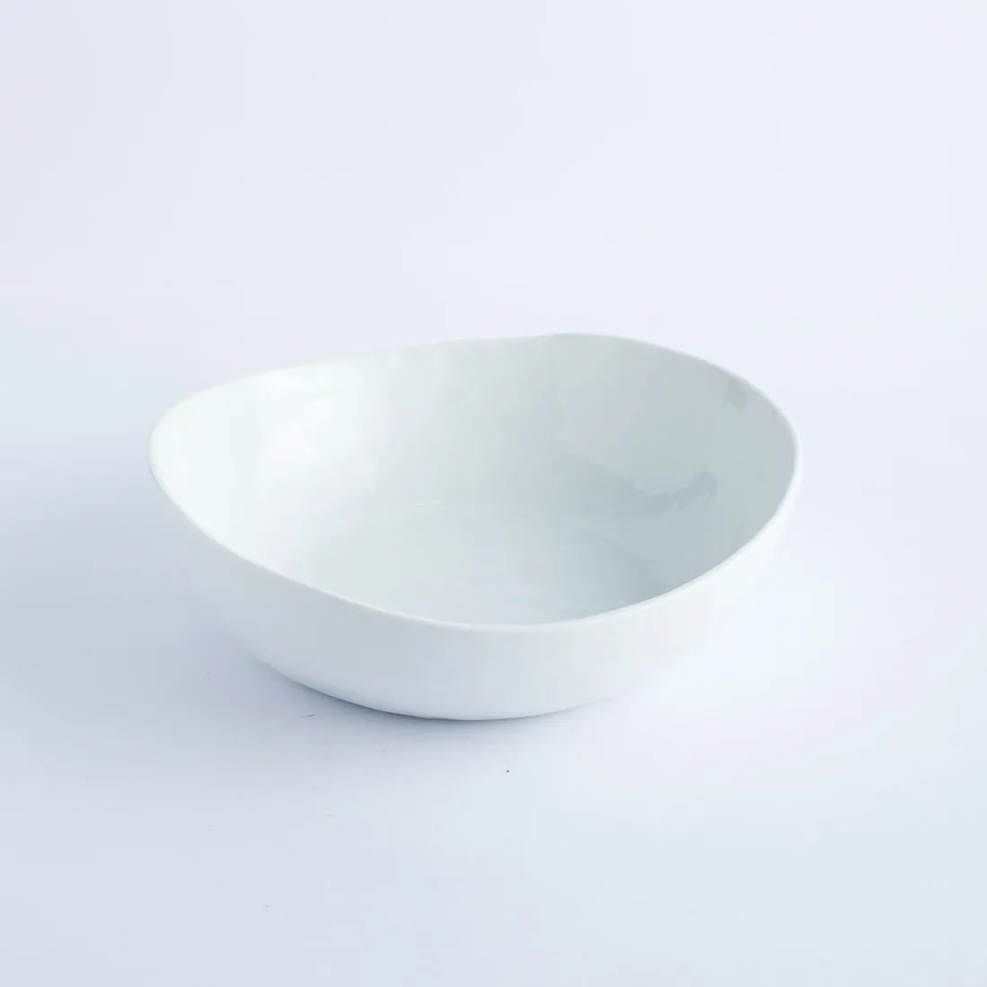 BW20-0267 - White Ceramic Ulam Bowl - 8" 2" (DH)