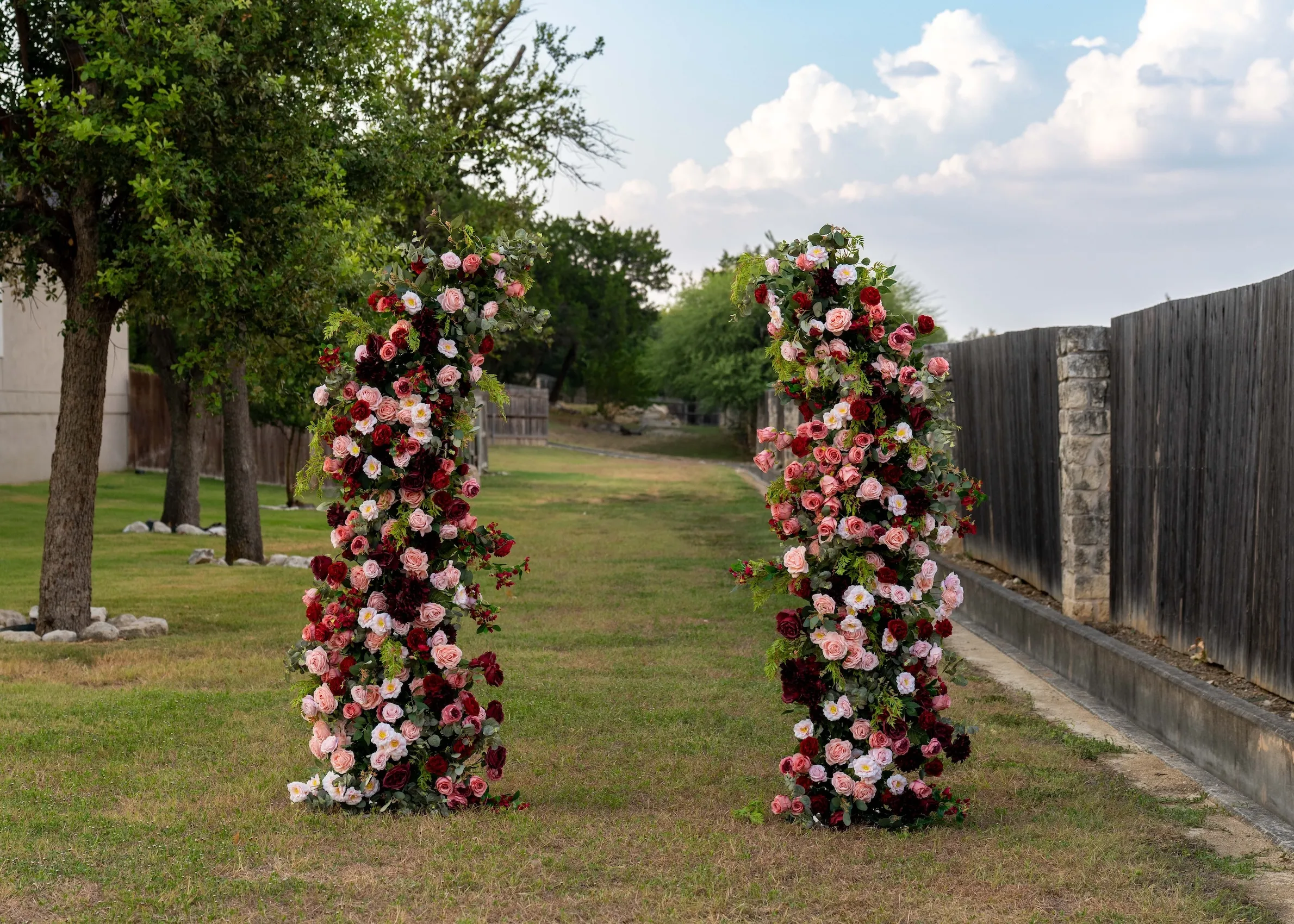 Burgundy and Pink Arch Pillars