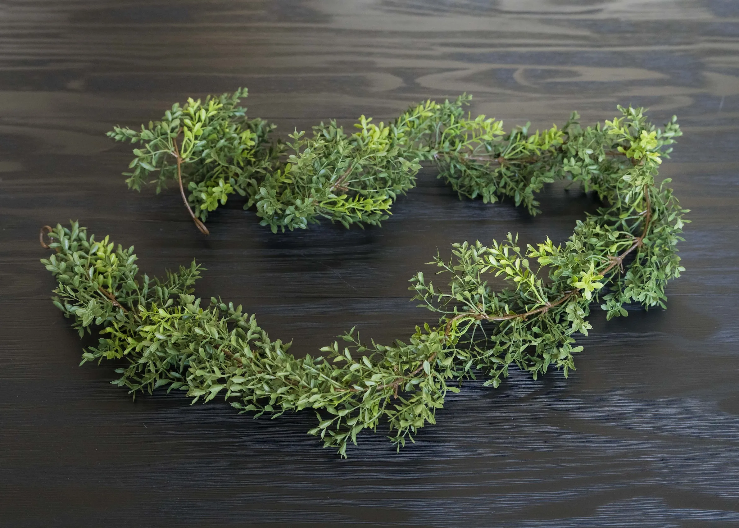 Table Garland - Brown Stem & Dark Green Leaves
