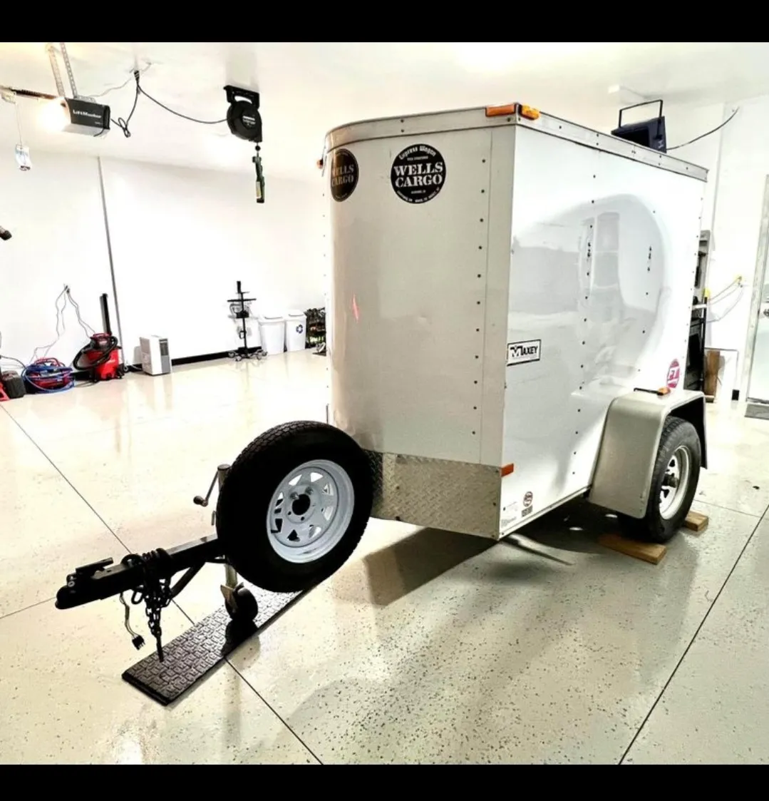 E-Bikes and Enclosed Trailer