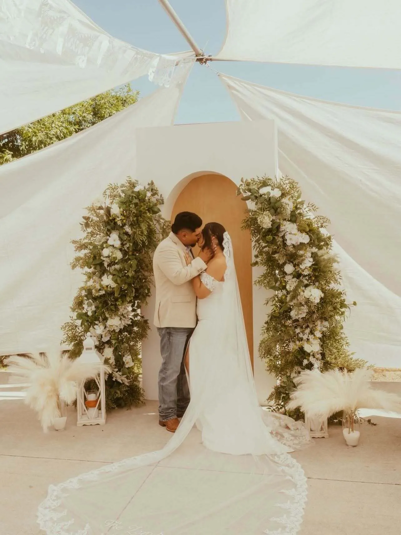 3D + Floral Arch 