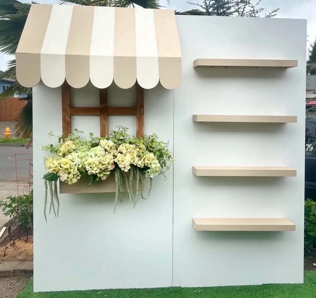 2 Market + Shelves 