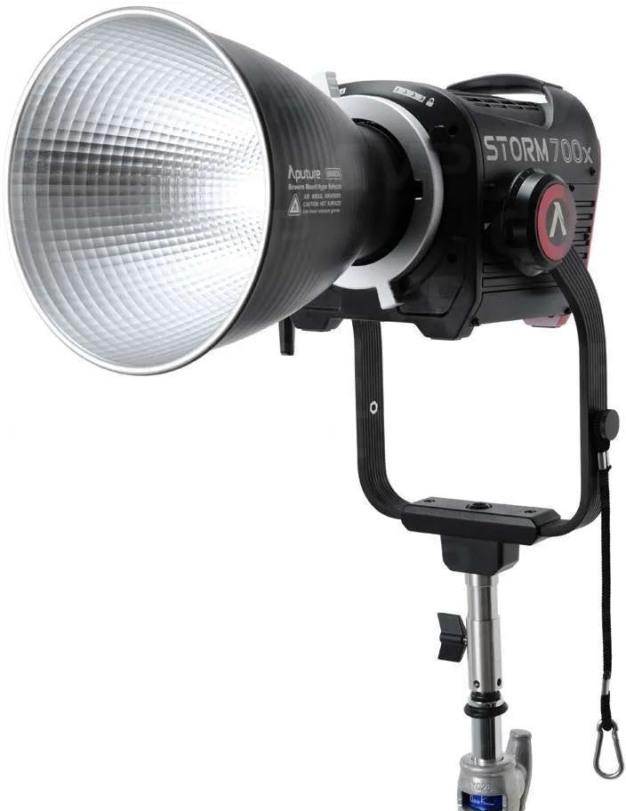 Aputure STORM 700x