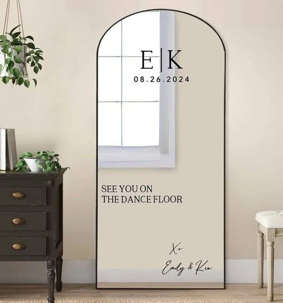 Black tall mirror welcome sign 