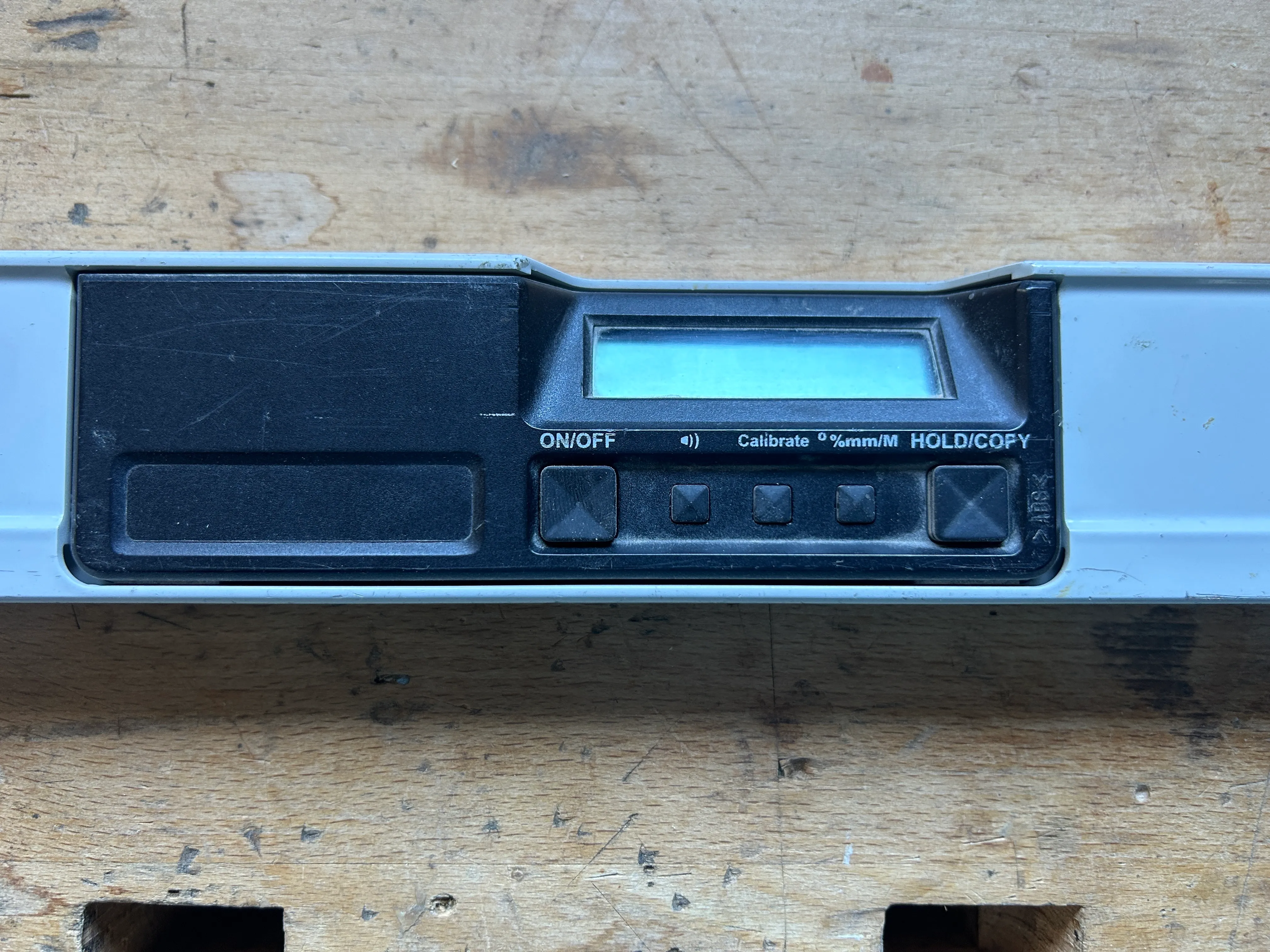 Digitale Wasserwaage BMI IncliTronic Plus – 80 cm