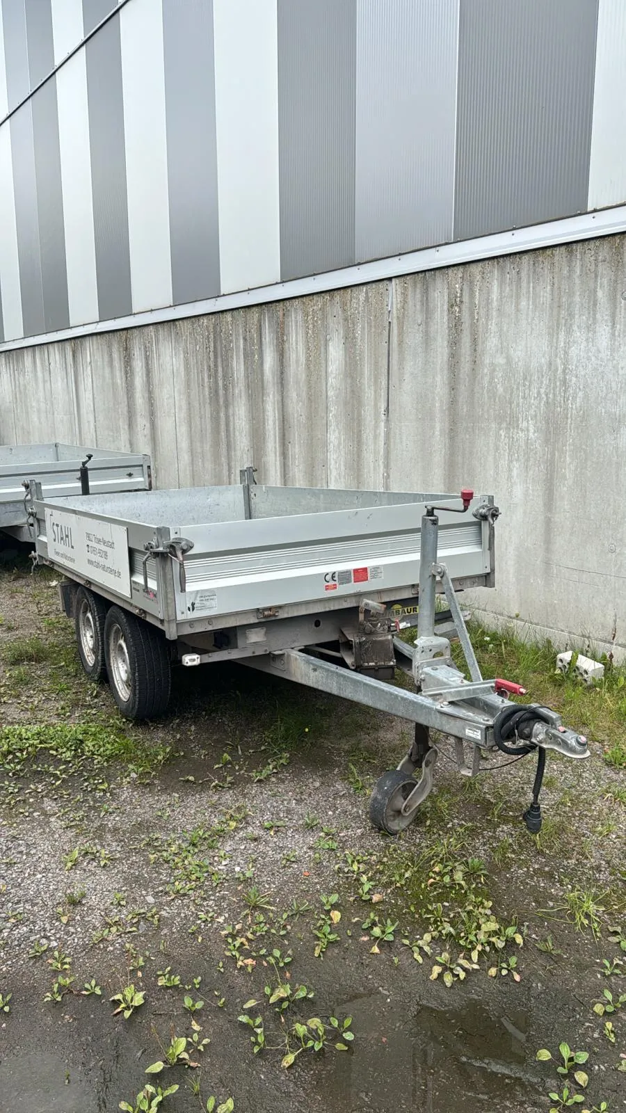 PKW Anhänger - 3 Seiten Kipper