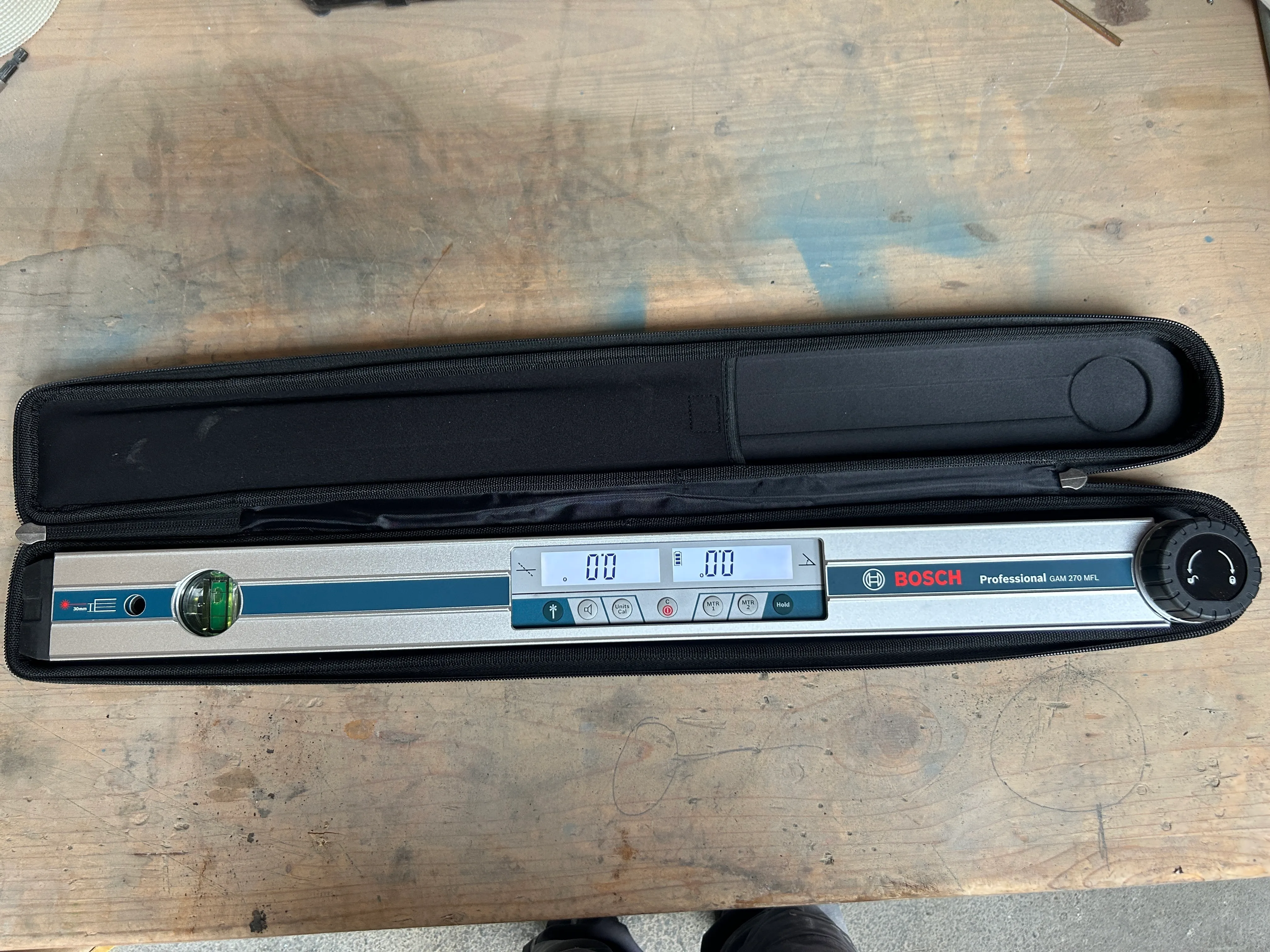 Bosch Digitaler Winkelmesser mit Neigungsmesser – GAM 270 MFL 