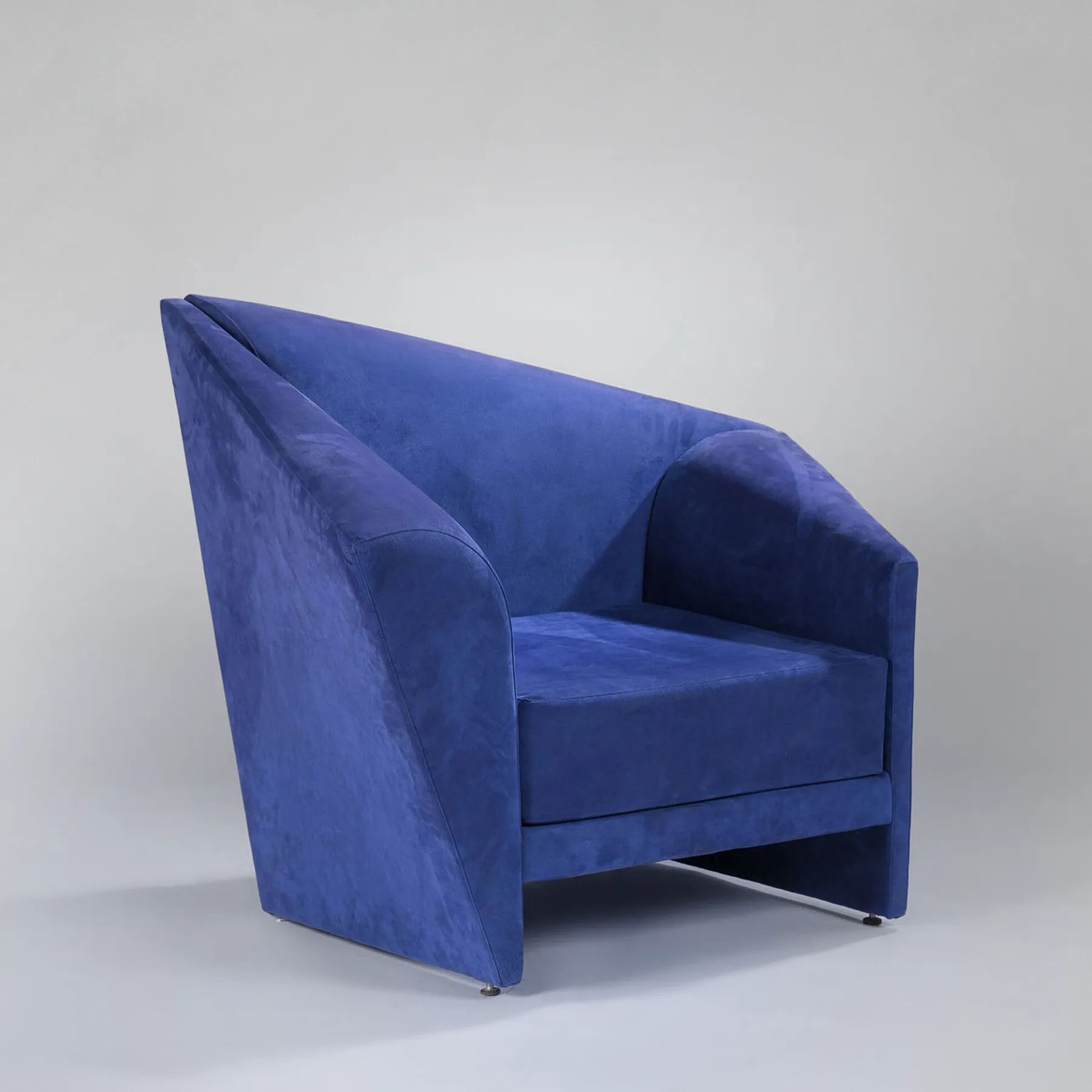 Fauteuil "Lily of the Wind" de  Pallucco et Mireille Rivier, 1987