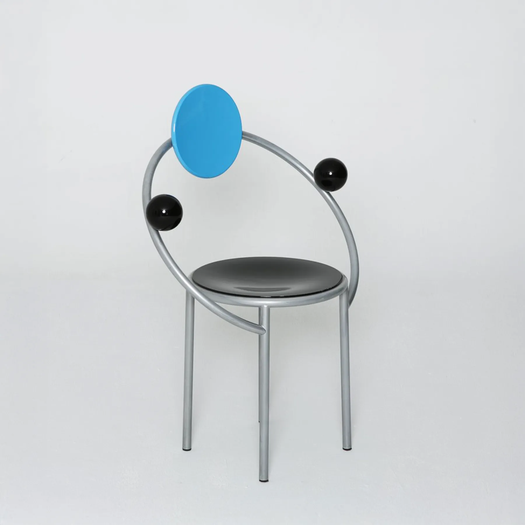 Chaise "First Chair" de  Michele De Lucchi pour Memphis, 1983