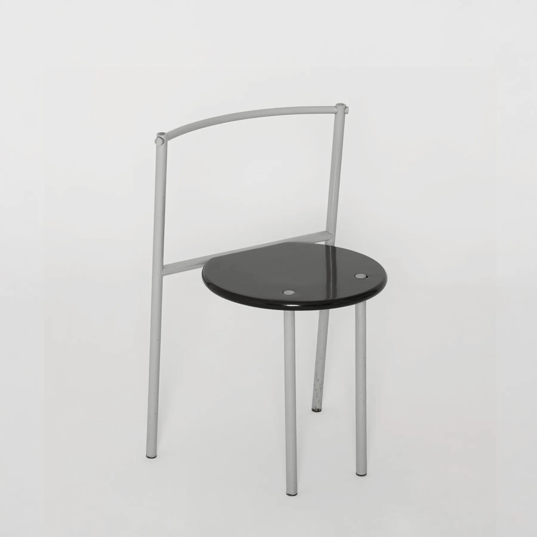 Chaise en bois et métal, designer inconnu, années 1980