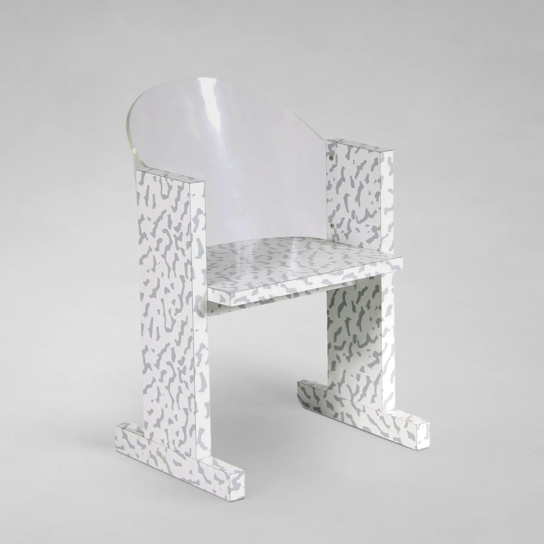 Fauteuil "Teodora" d'Ettore Sottsass pour Vitra, 1987