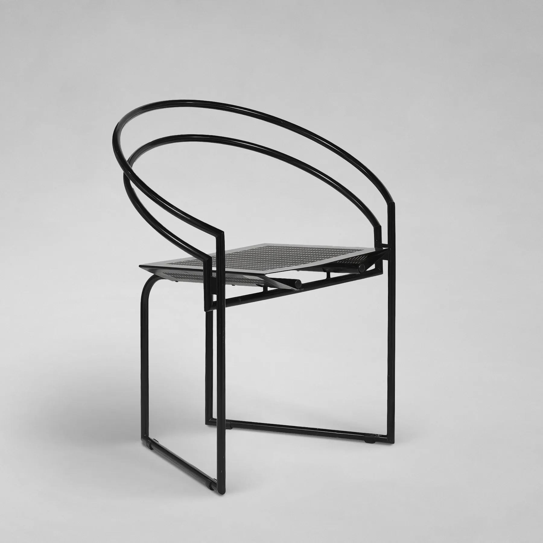 Chaise "Latonda" de Mario Botta, Pour Alias, 1986