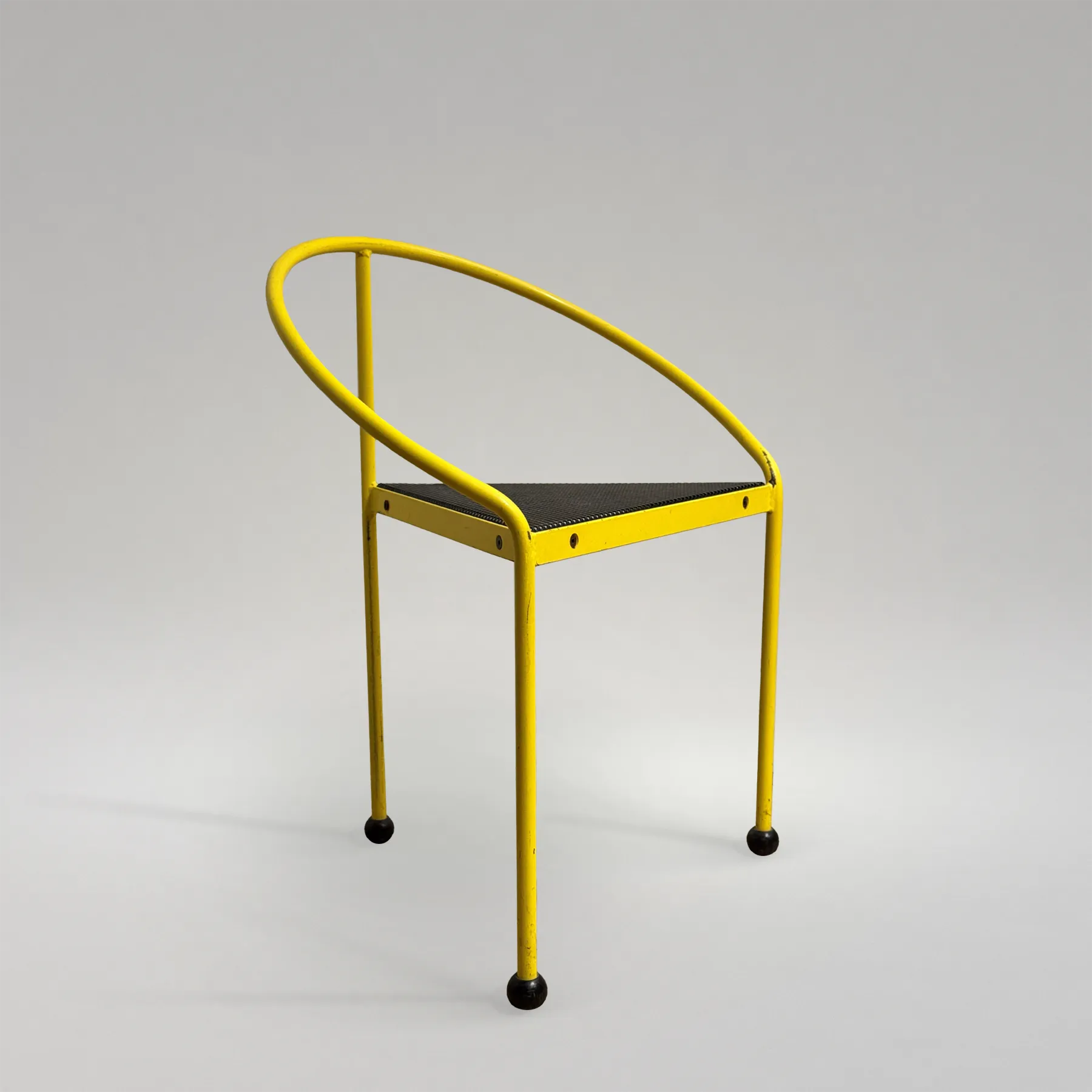 Chaise "Bermudas" jaune de Carlos Miret pour Amat, 1986