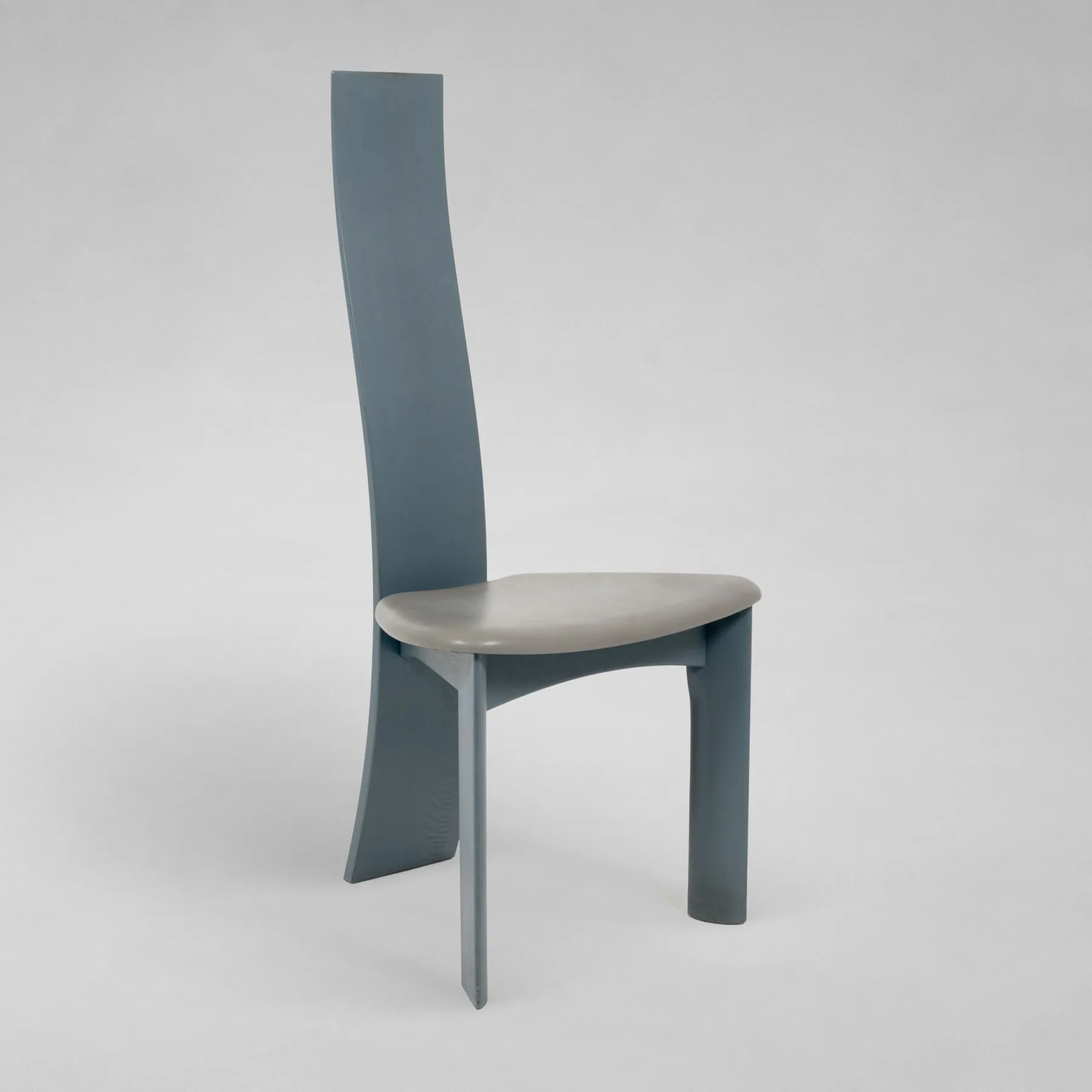 Chaise "Iris" grise de Bob & Dries Van Den Berghe pour Tranekaer