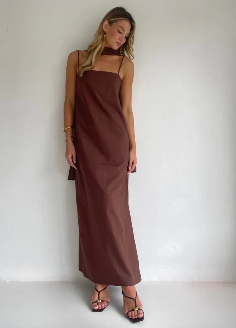 By Nicola Ivy maxi in chocolate 