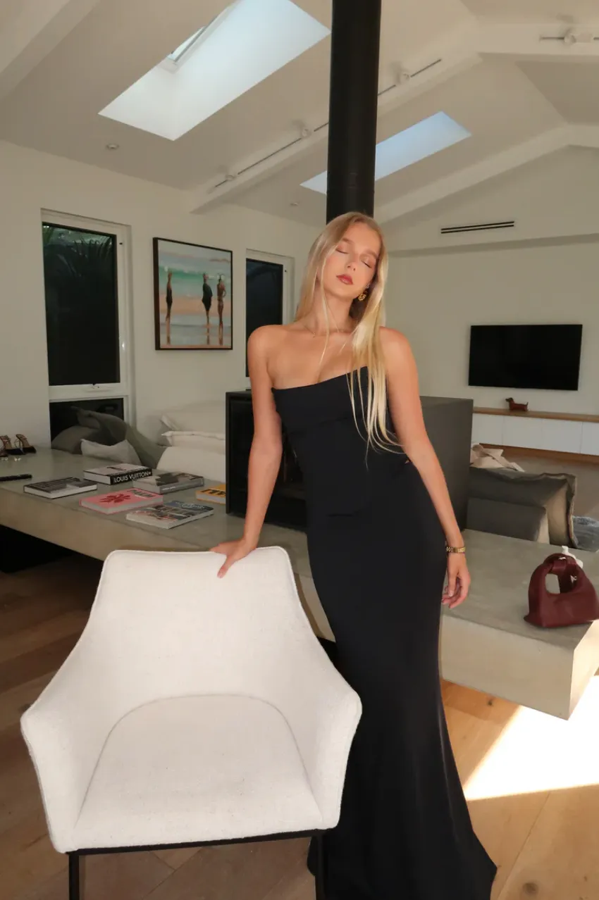 HNTR the label louie gown Noir