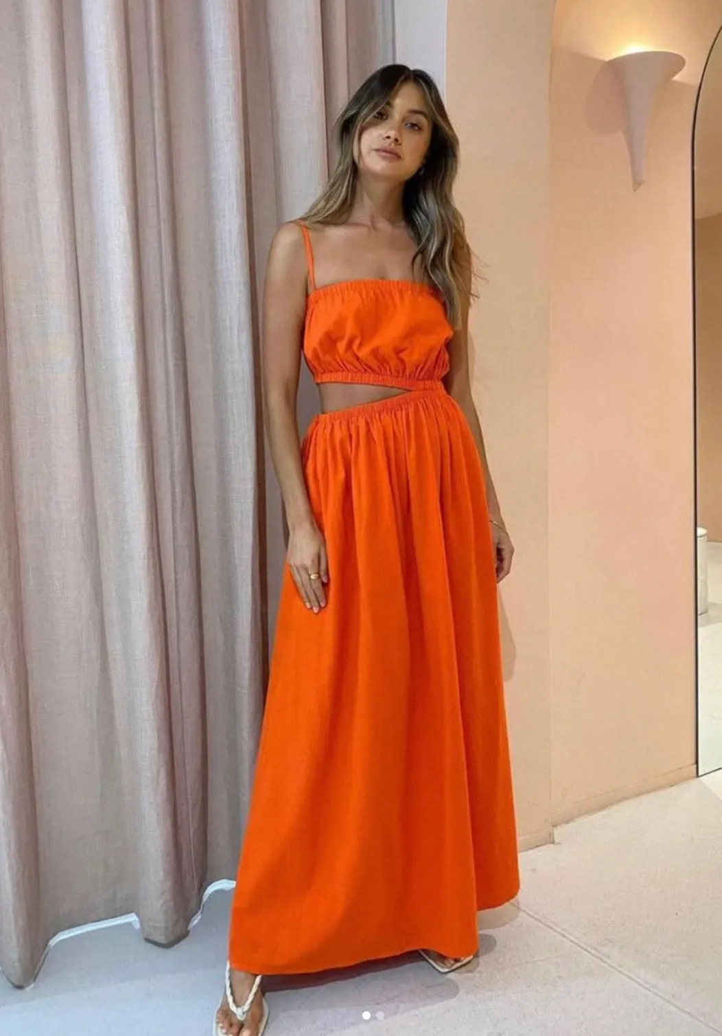 By Nicola Carnivale Maxi in cherry red 