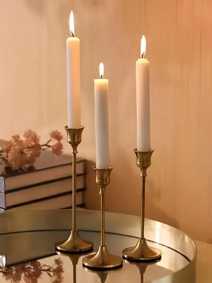 Goldene Stabkerzenhalter Rustik