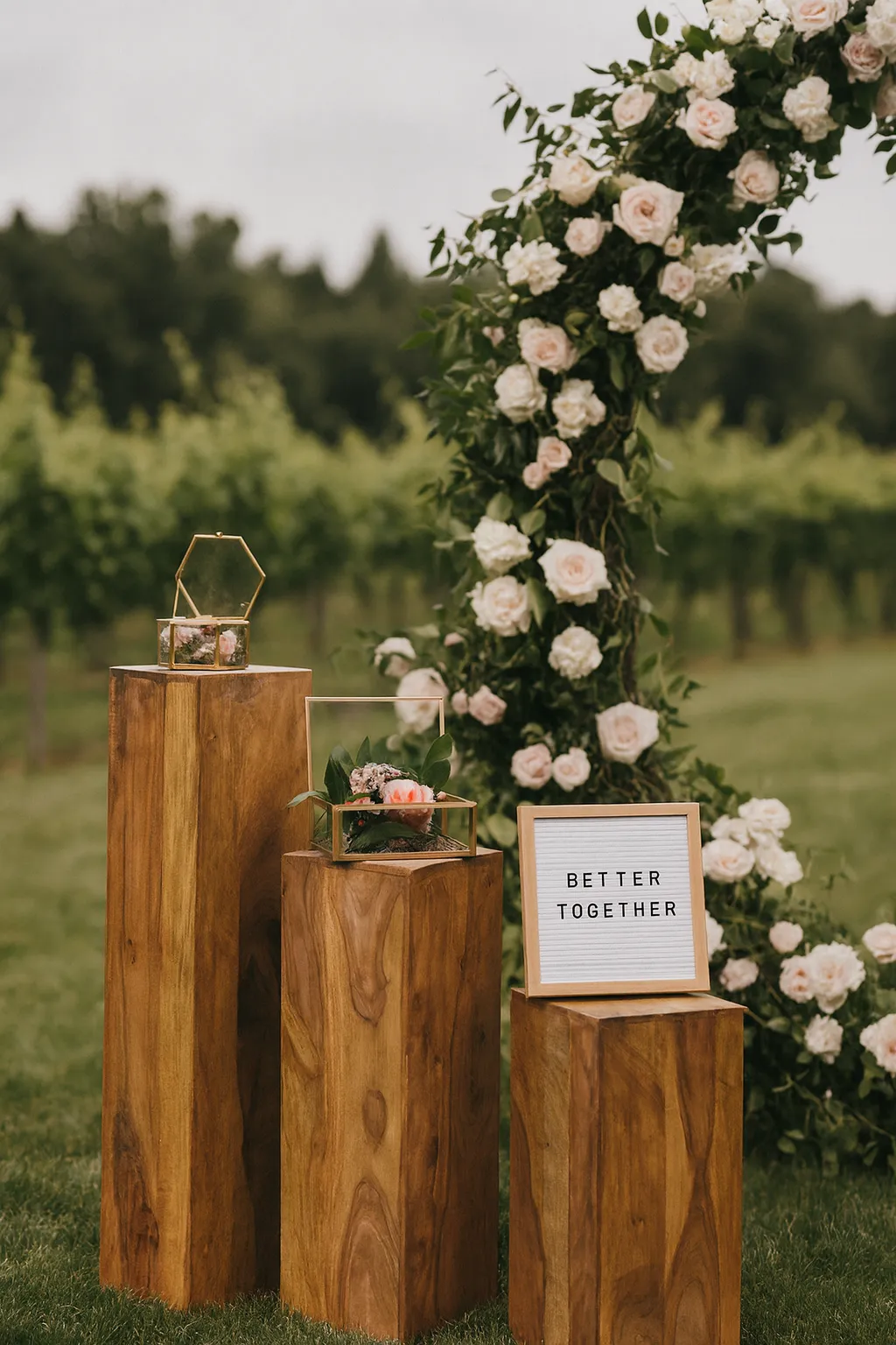 Galeriesockel - eckig braun