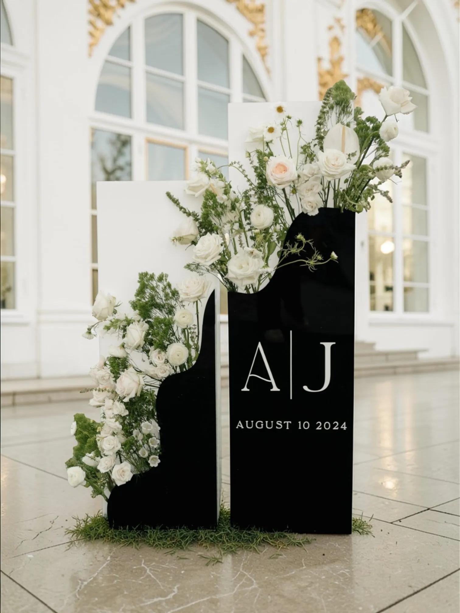 Welcome Installation