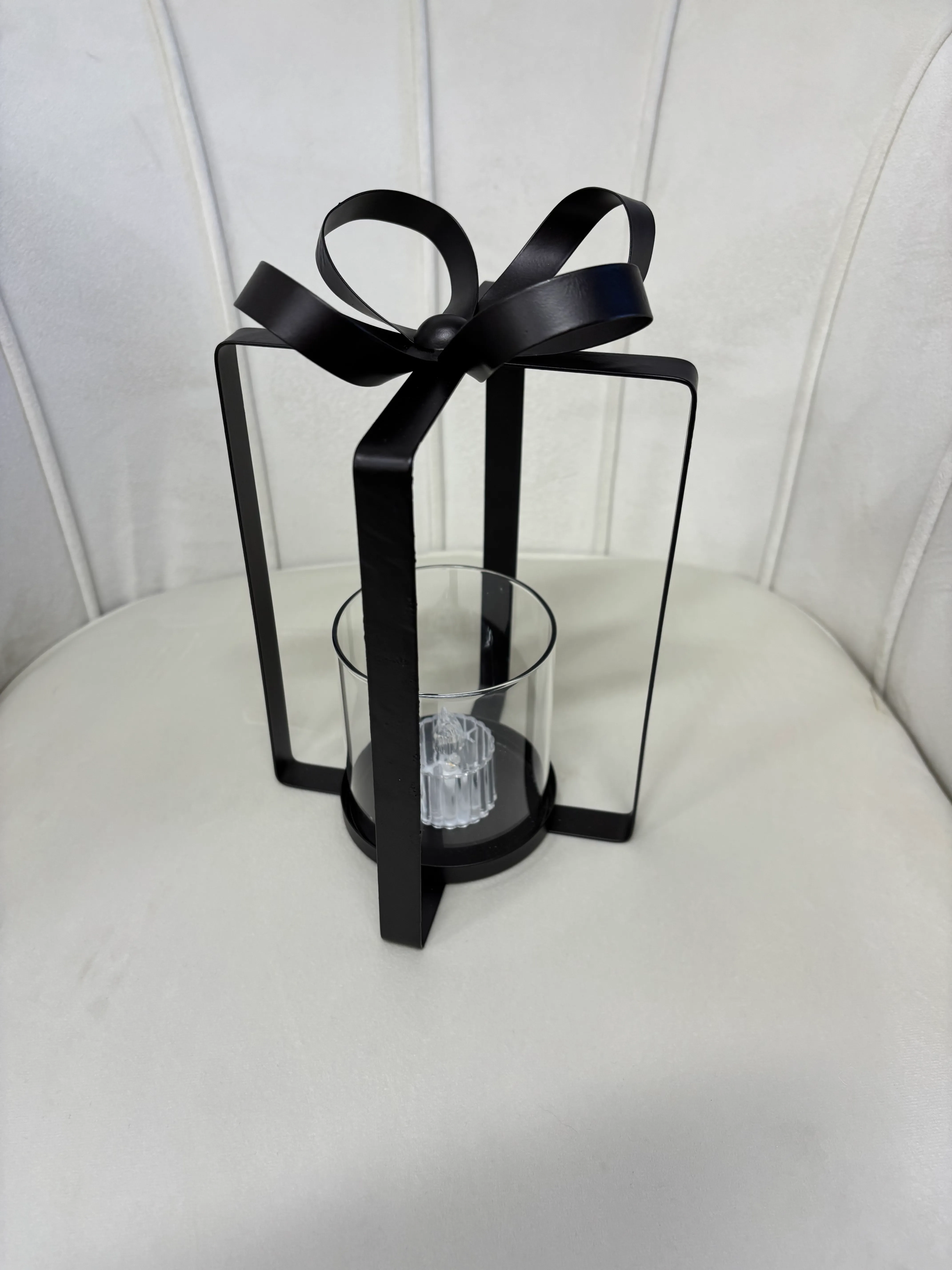 Black Bow Metal Lanterns