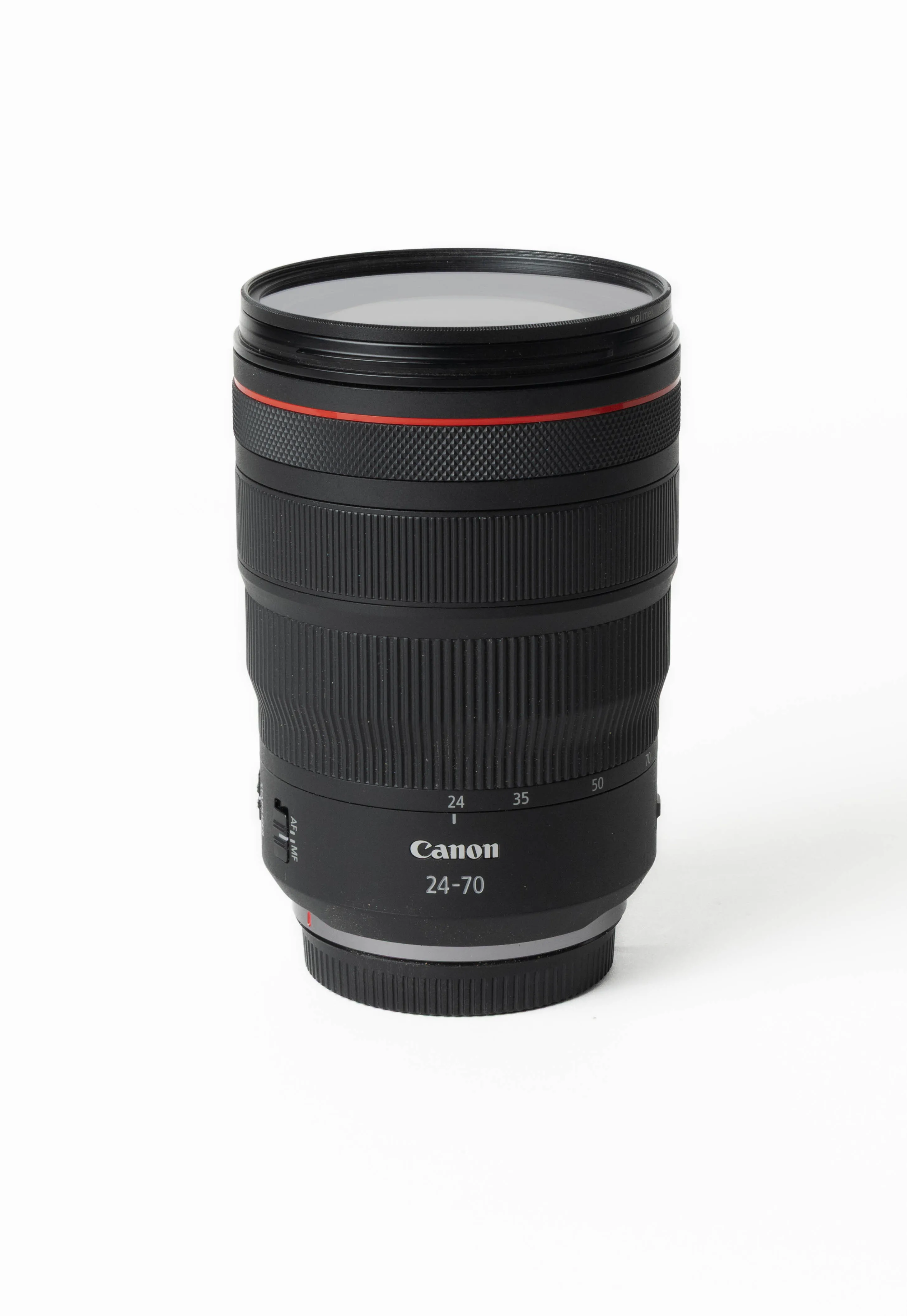 Canon RF 24-70mm F2.8