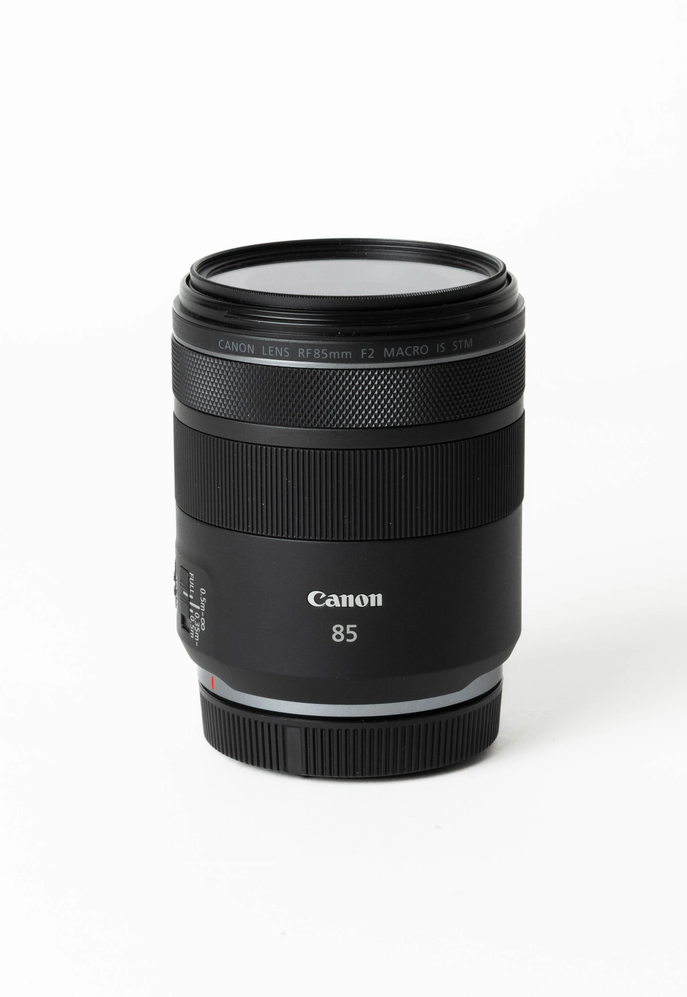 Canon RF 85mm F2