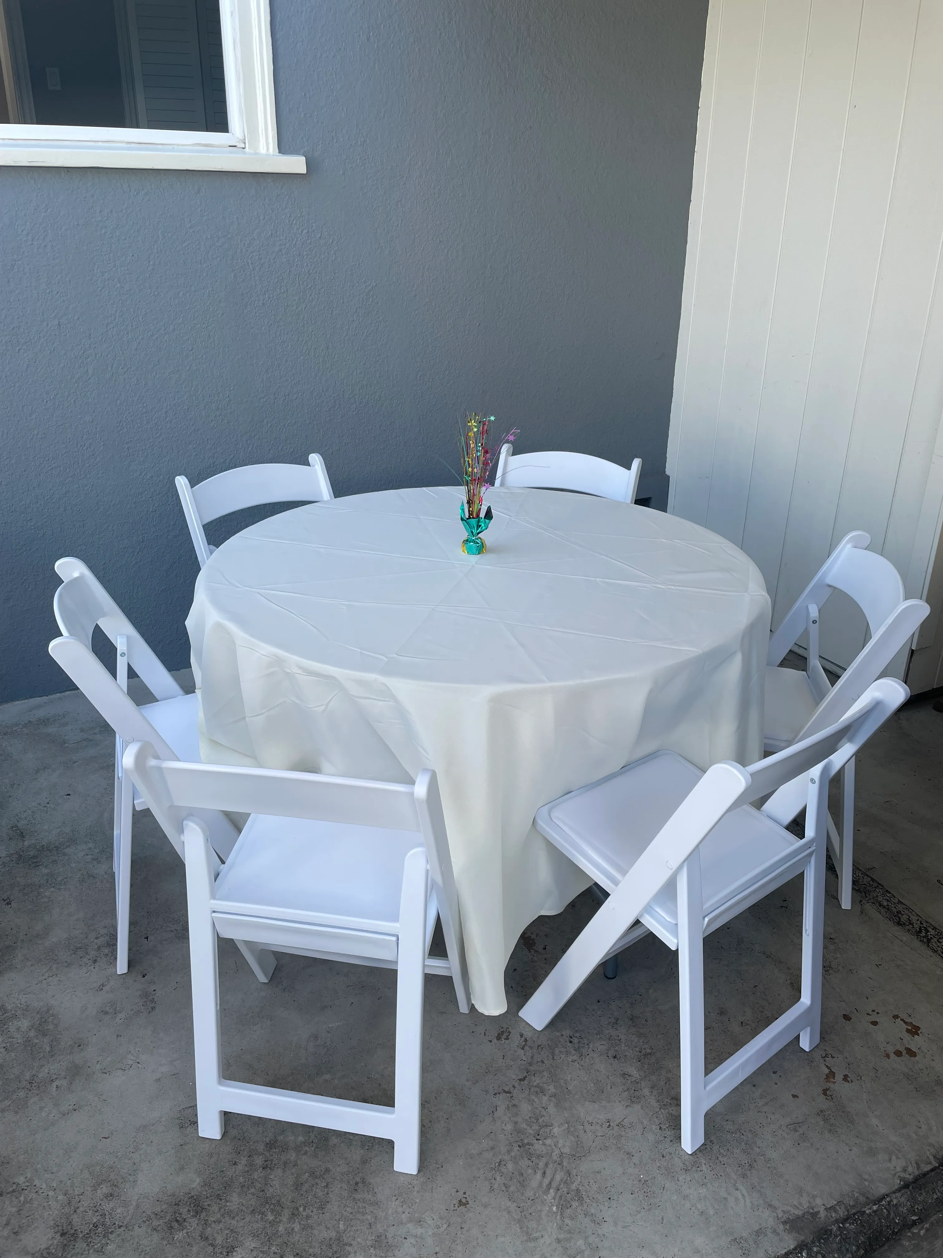 Cream Tablecloth - 90" round 