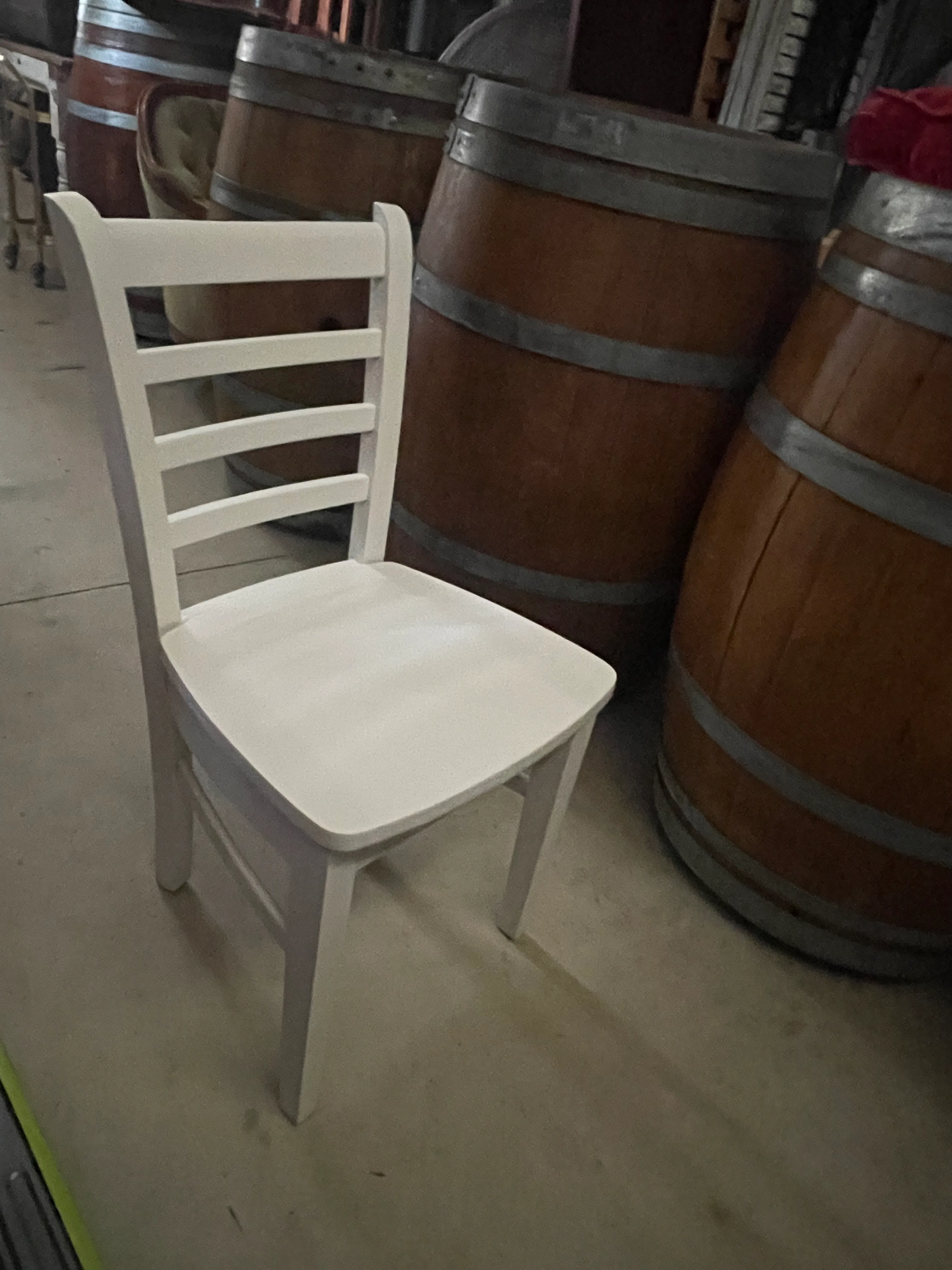 White Wood Signing Table Chair