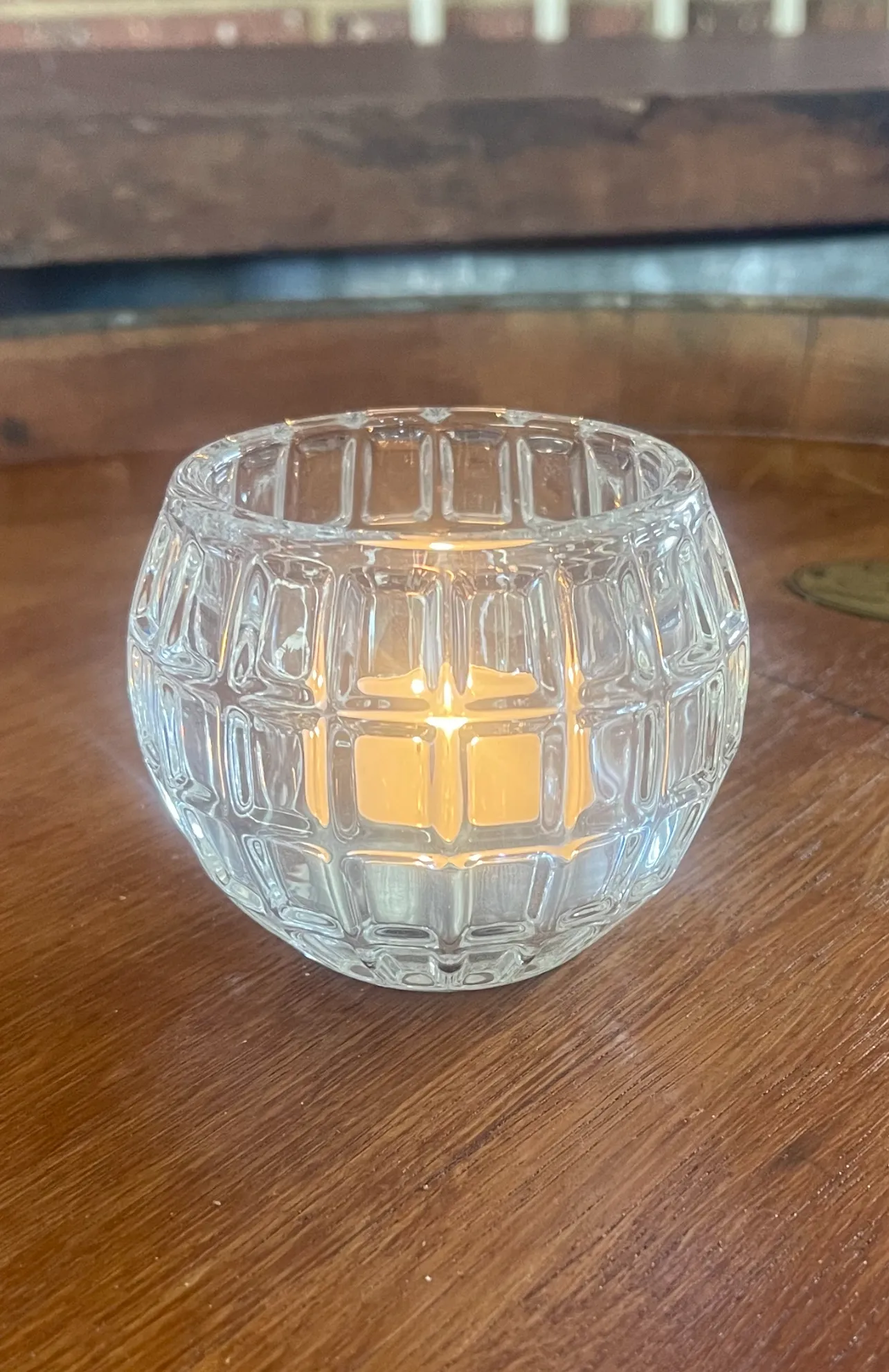 Glass Circular Tealight Candle Holder