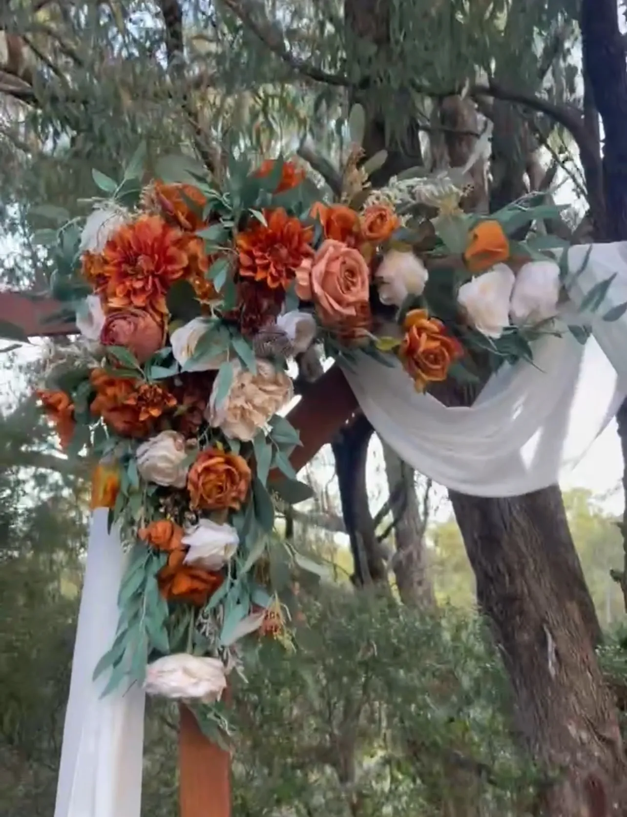 Rust & Green Arbour Floral
