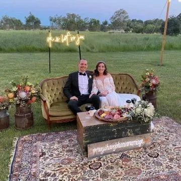 Wood Carved Frame, Olive Velvet, Buttoned Lounge