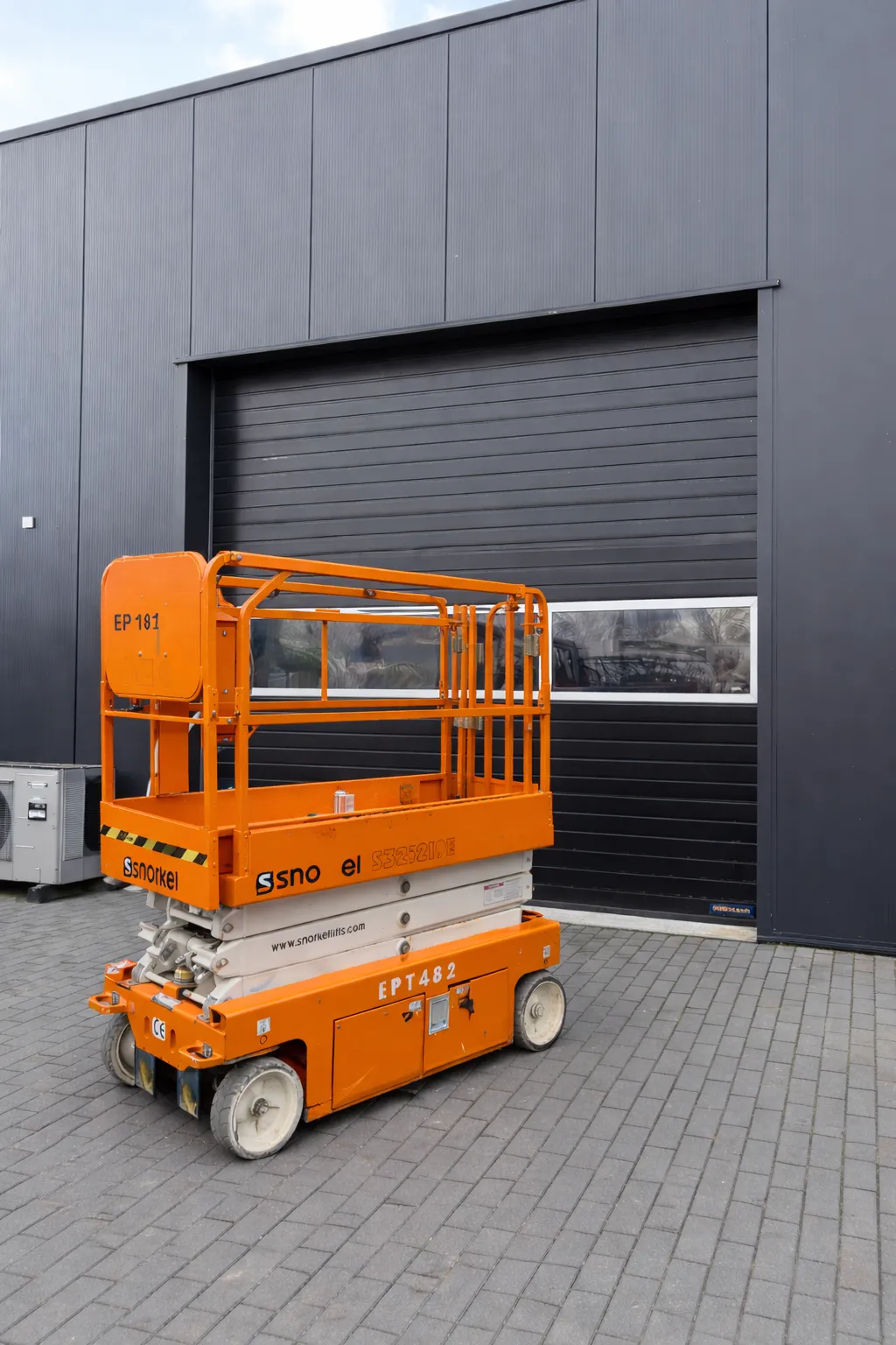 Hoogwerker S3219E 7,8 meter werkhoogte