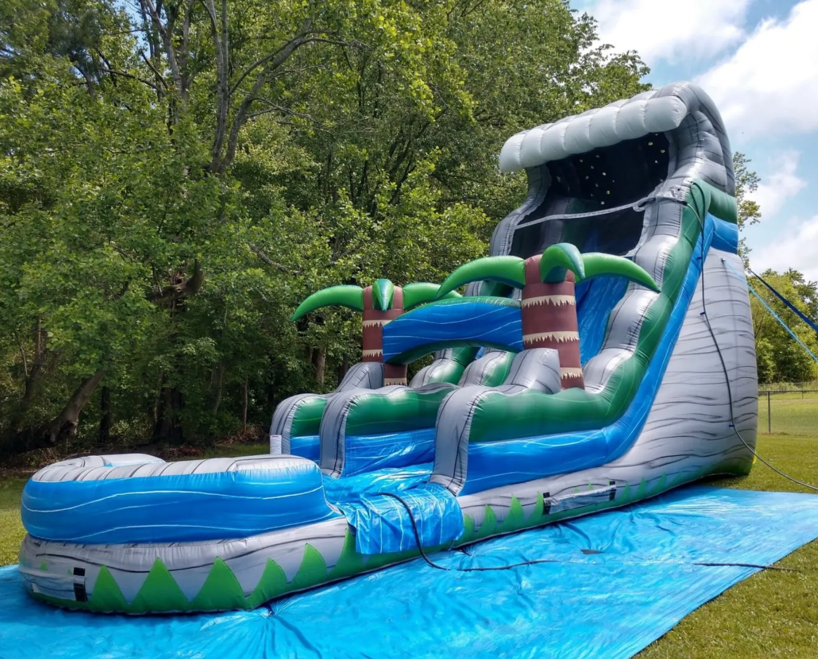 Cascade Falls Slide 22 FT