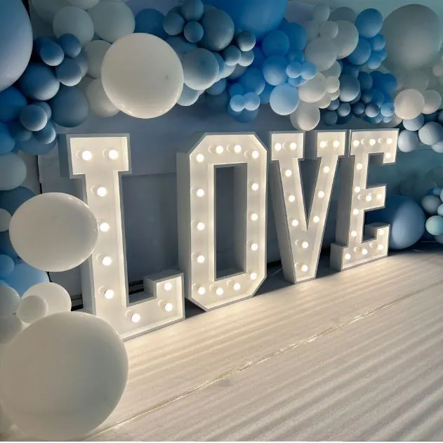 Marquee Sign_Love