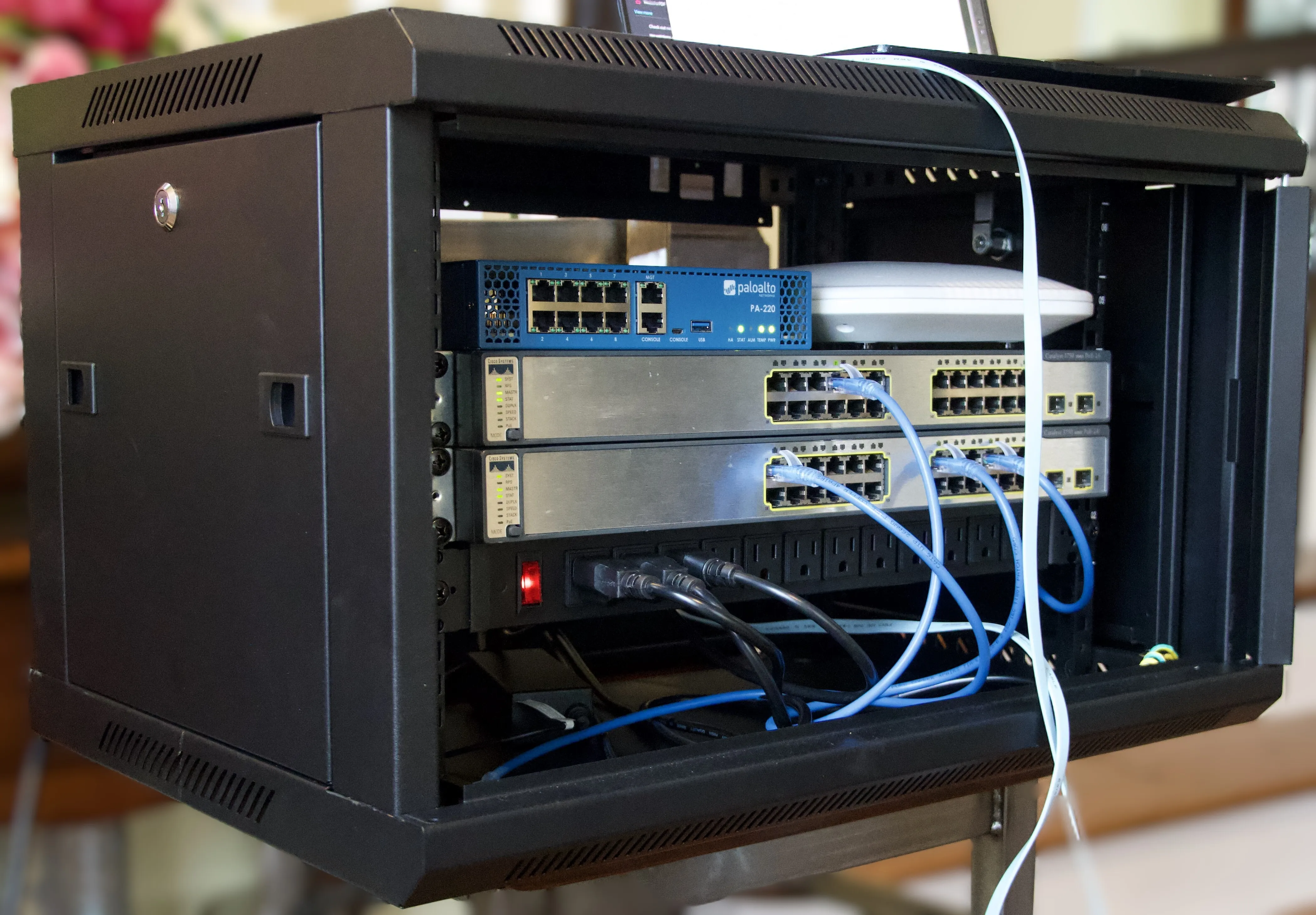 Neuro Boosst Net Rack